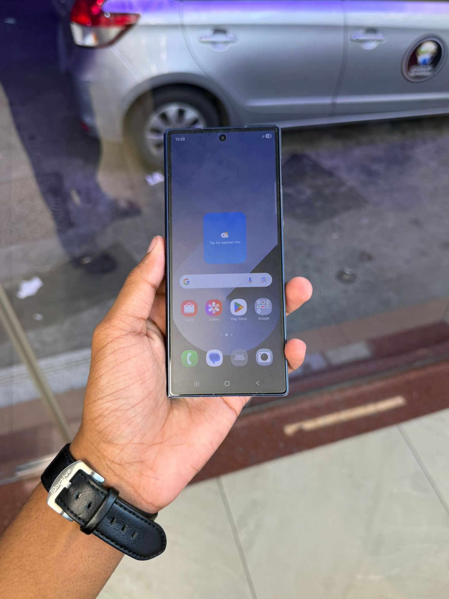 Samsung Galaxy zfold 6 
Storage 256gb 
 - Image 6