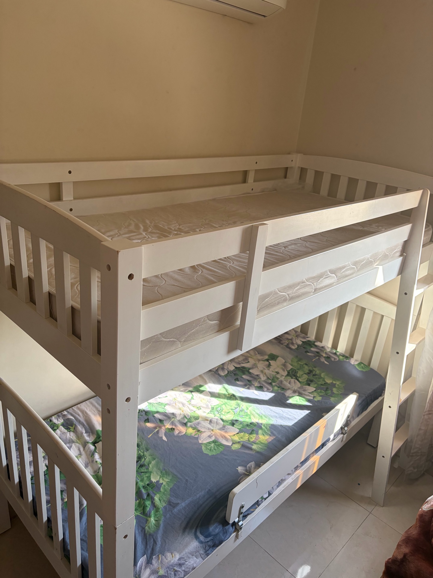 Bunk Bed and Matress - Image 2