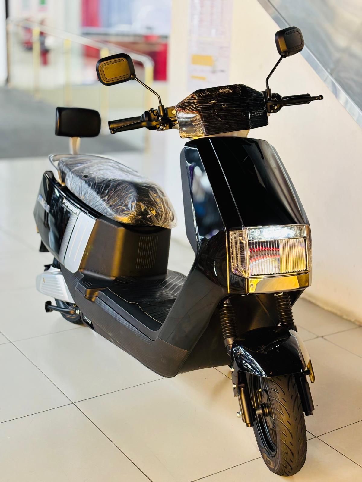 Electric Scooter - Image 1