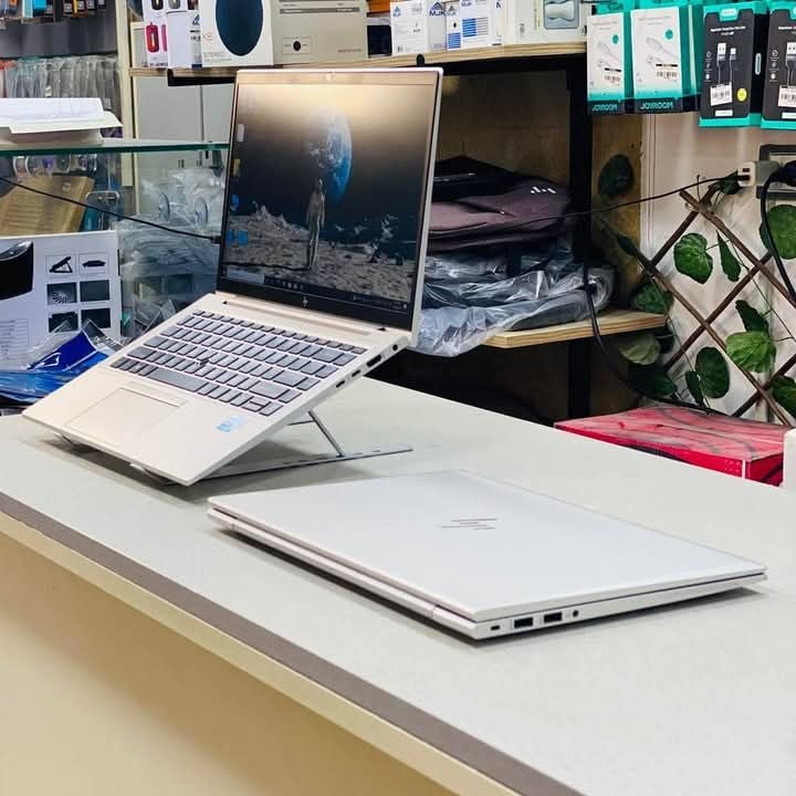 HP EliteBook 840 G8
Core i7 11th Gen
16GB RAM. 512 GB SSD - Image 2