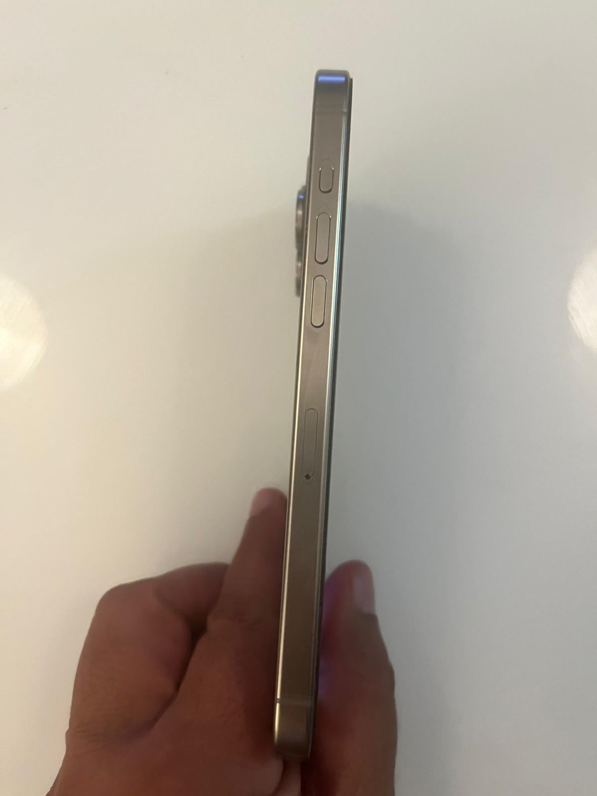 iPhone ProMax 15 - Image 2