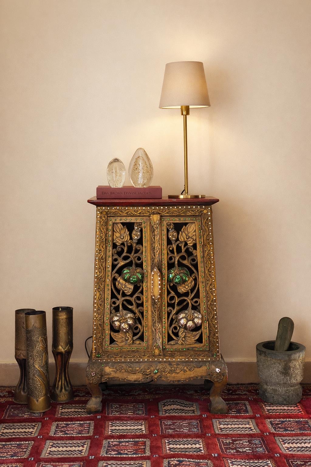 Antique table - Image 1