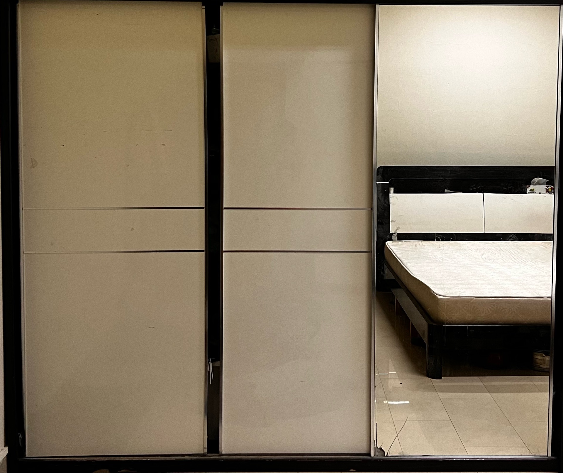3 door sliding wardrobe(home center) - Image 2