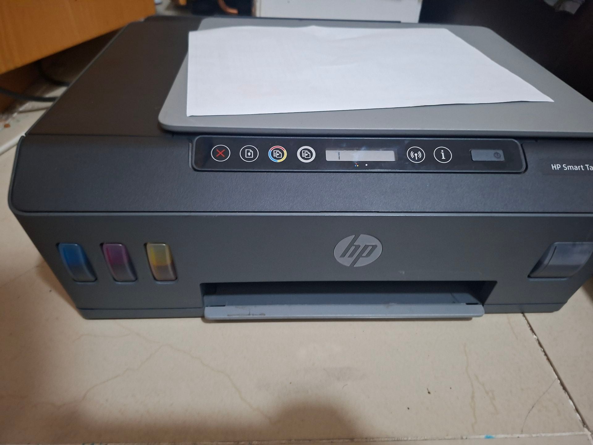 HP smart tank 515 all 8n one wireless printer in an excellent working condition - Image 4