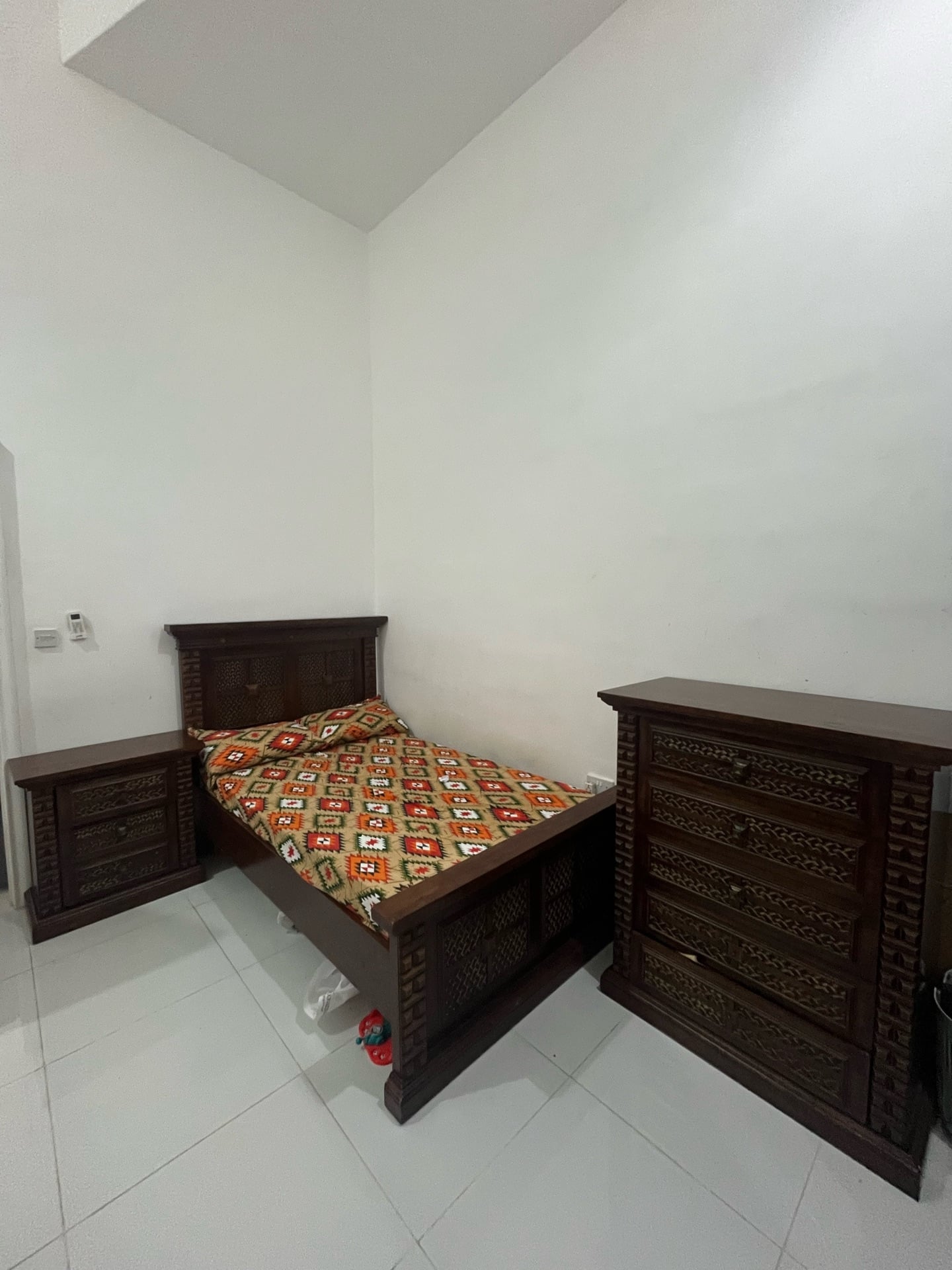 Bed room full set - Image 1