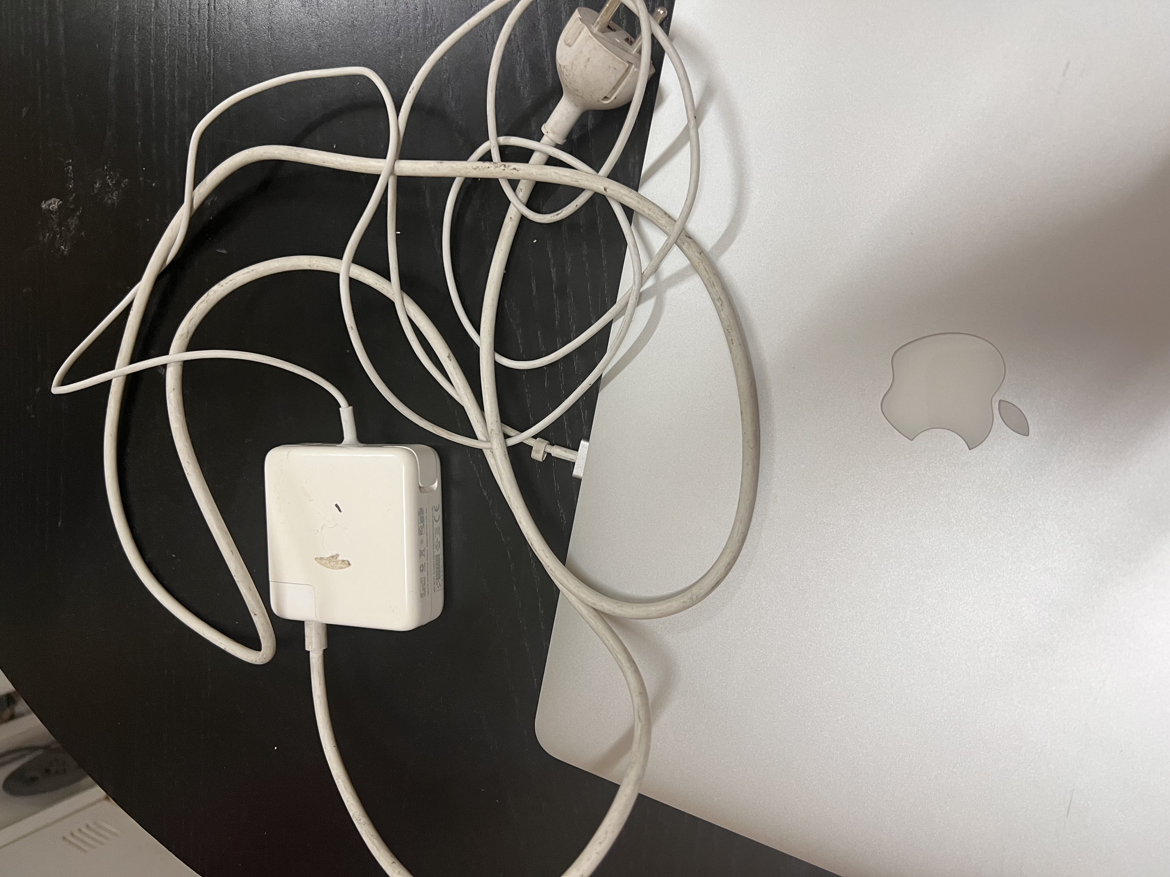 MacBook Pro Retina15inch mid 2015 - Image 4