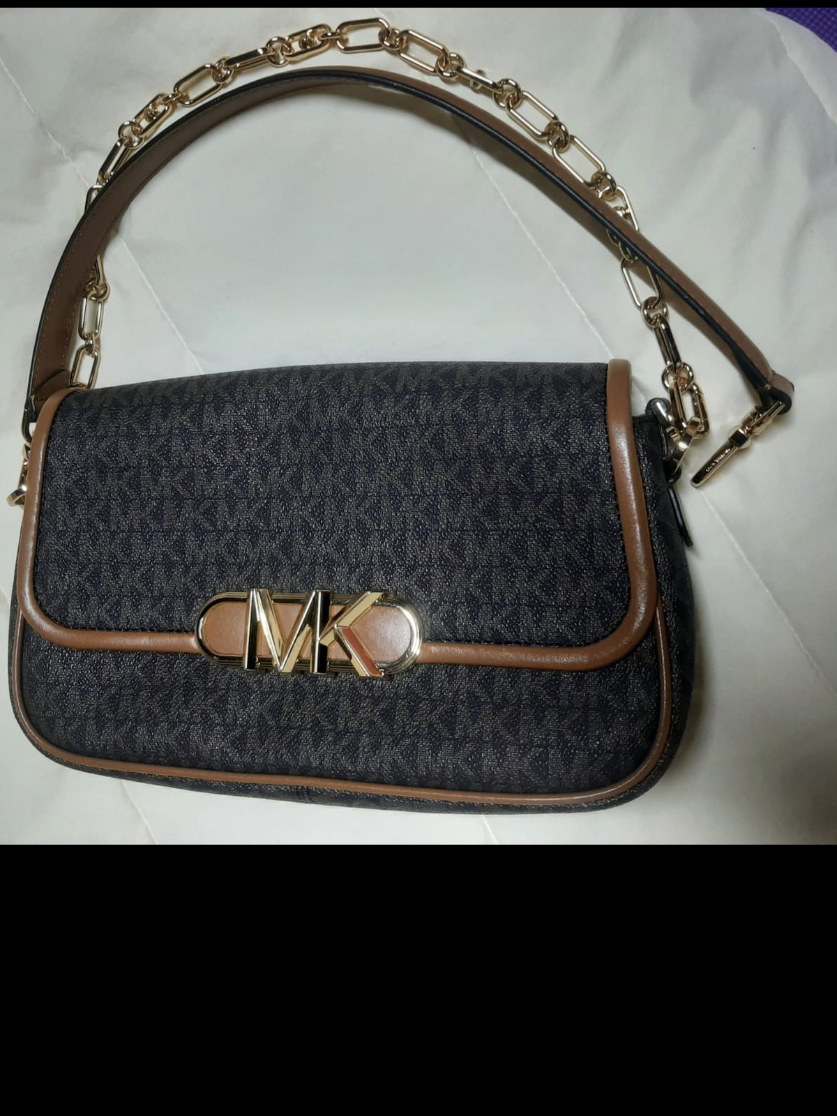 Brand New Women's Bag - Stylish and Unused - Image 9