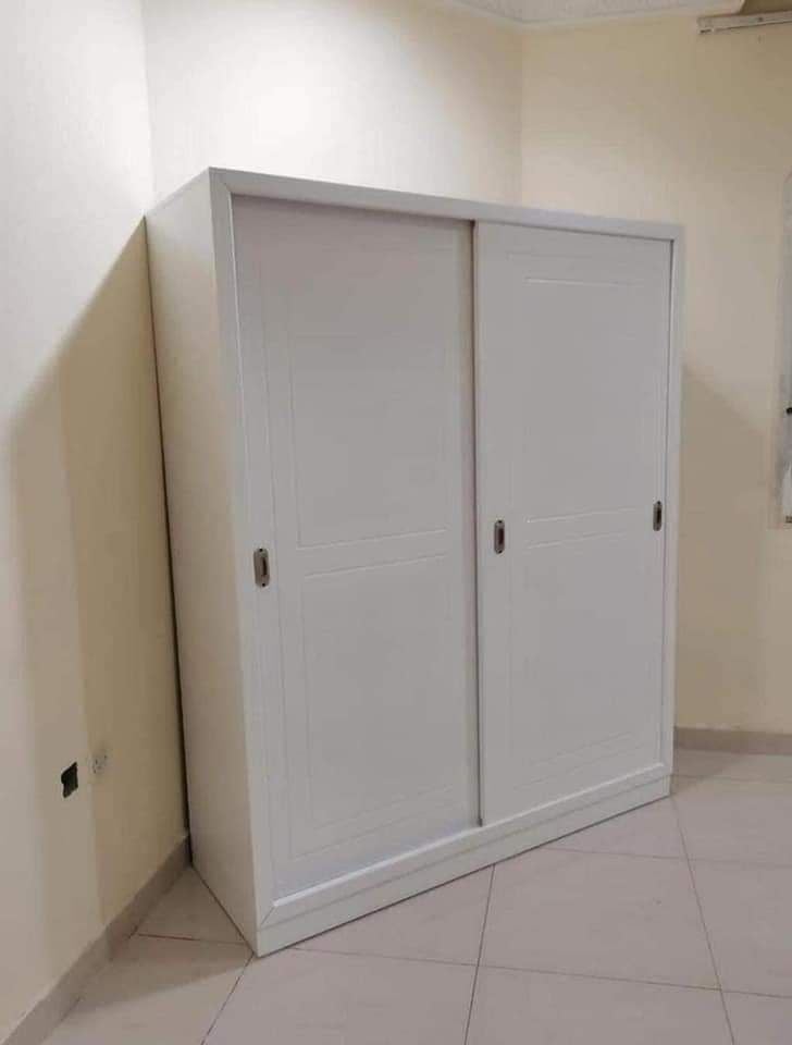 Small cupboard and single bed selling - Image 6