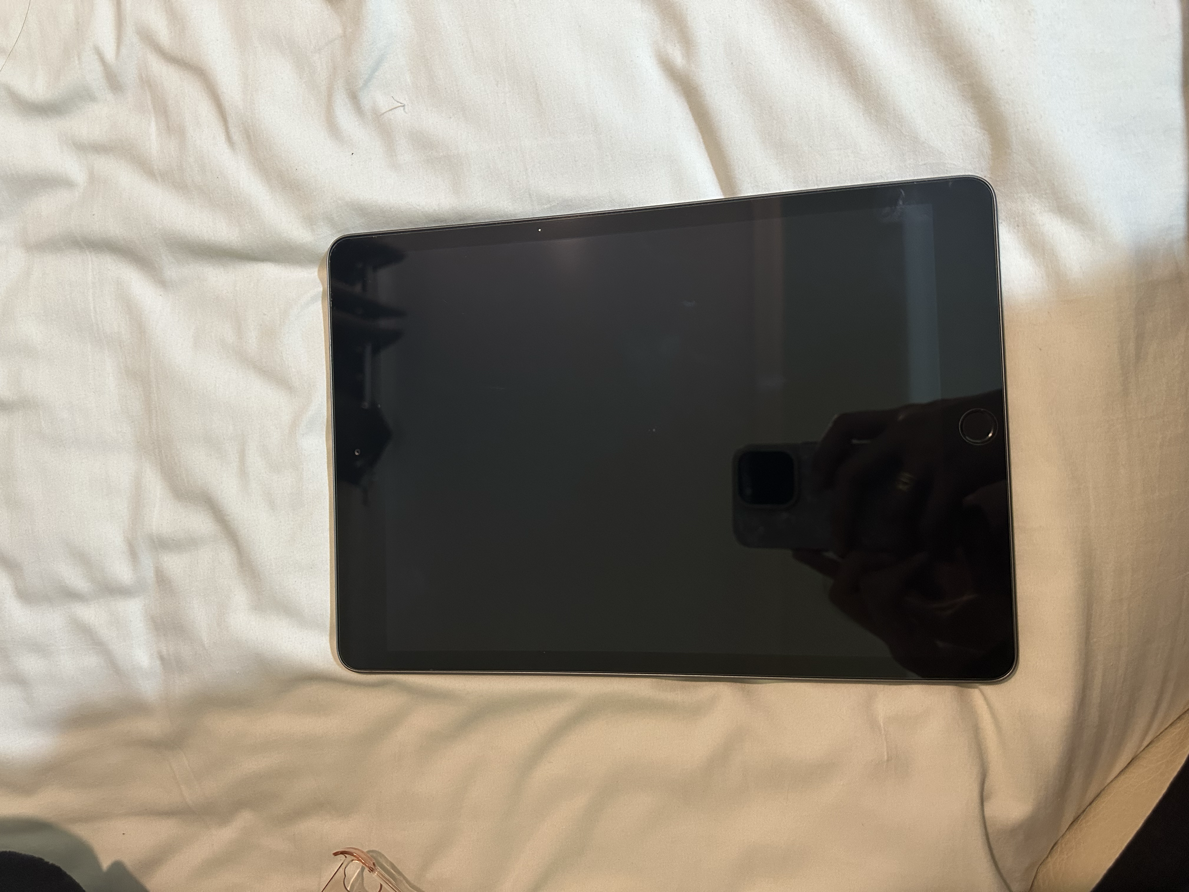 Ipad 8th Generation - Image 4
