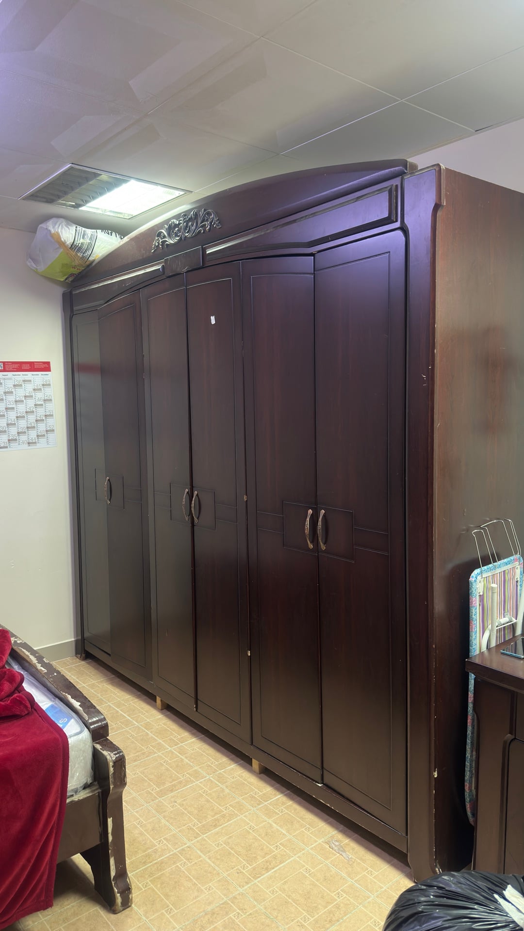 Full bedroom set - urgent sales for relocation  - Image 5