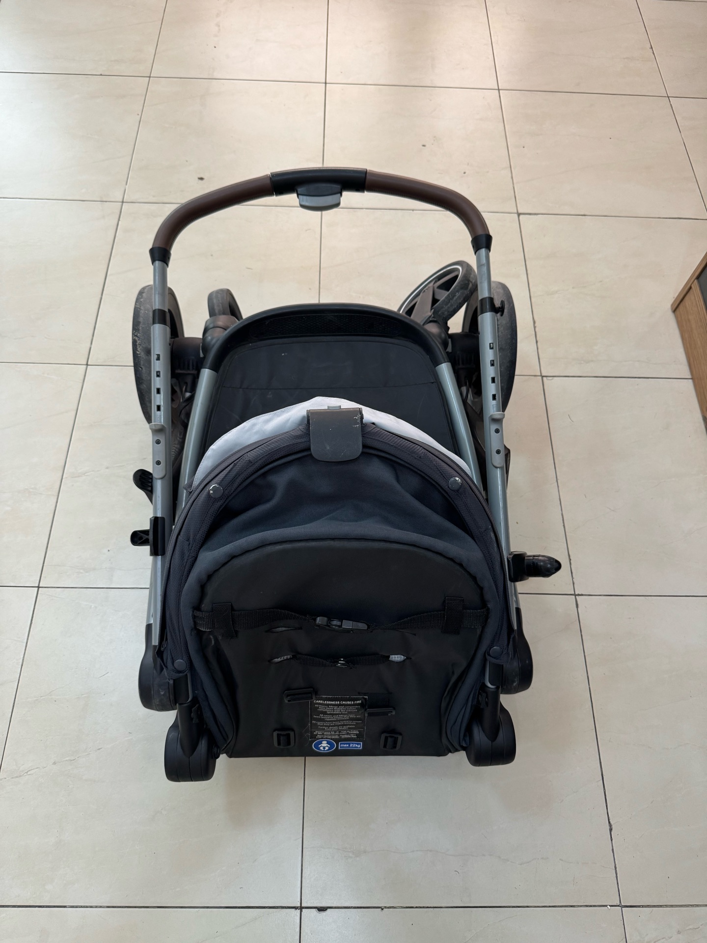 Maxi. Cosi Stroller in excellent condition  - Image 5