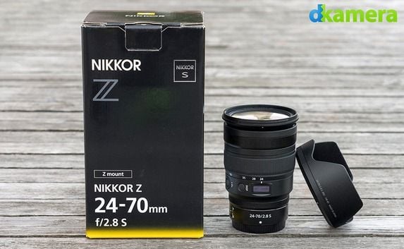 Nikon z 24 70 mm 2.8 lens Photography camera boxed excellent - Image 2