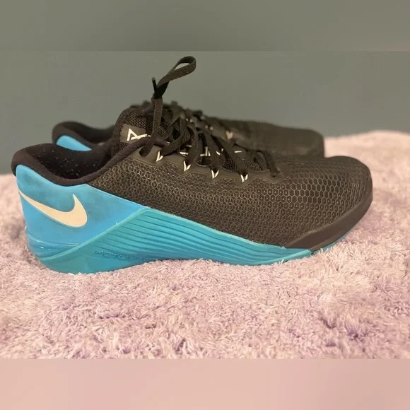 Nike Metcon 5 Black Current Blue - Image 5