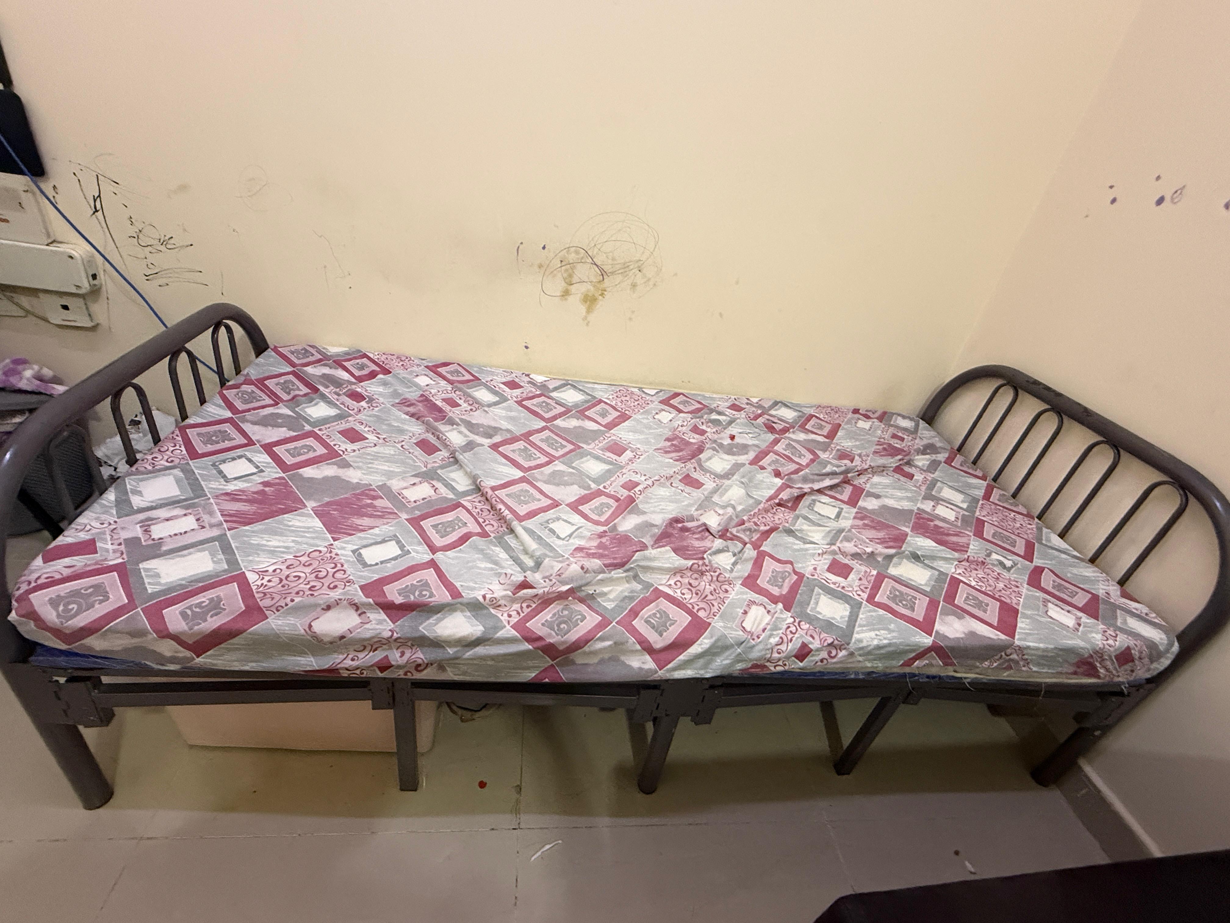 Foldable Bed with Mattress for Sale - Image 3