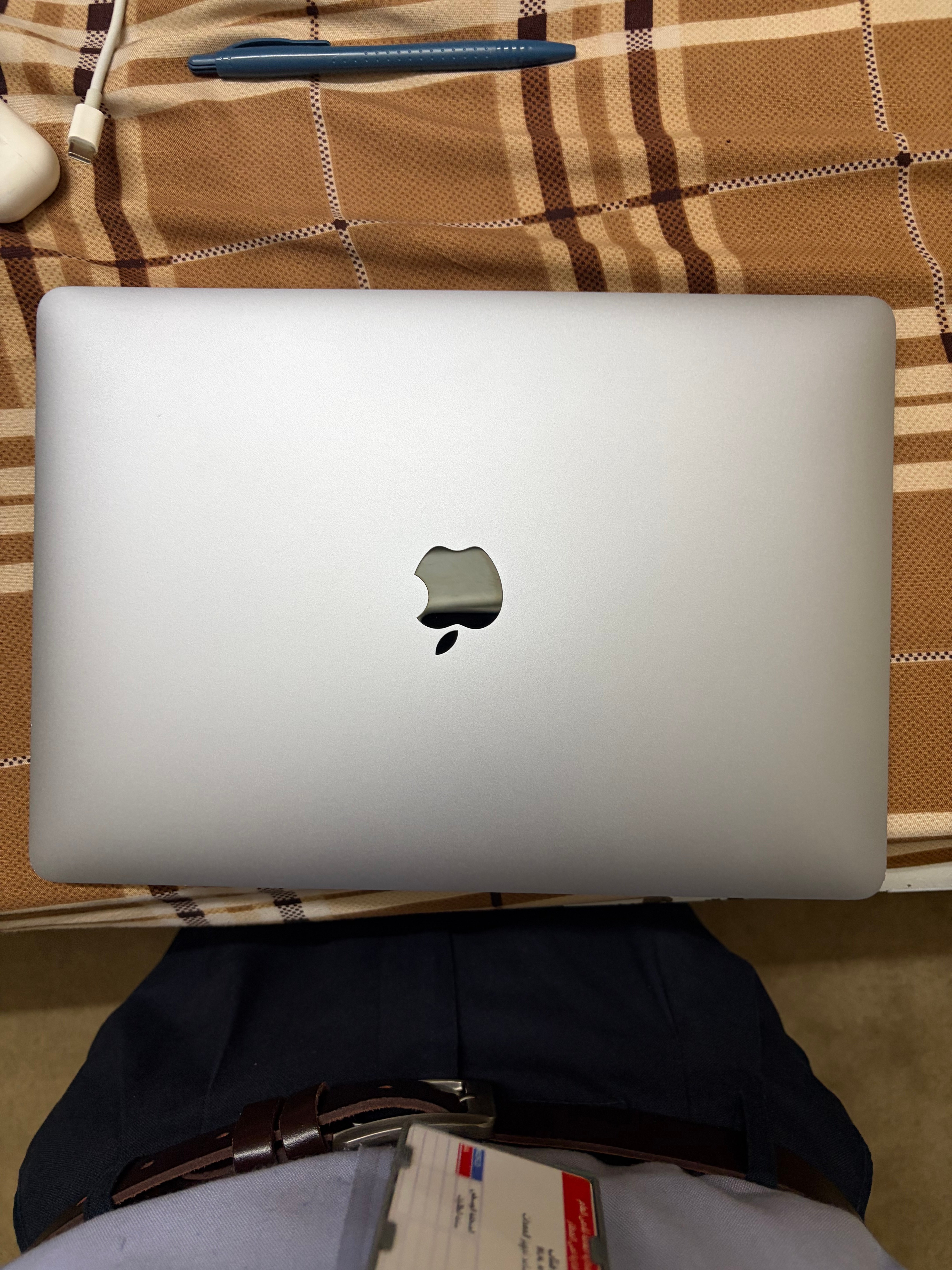 Laptop - Image 1