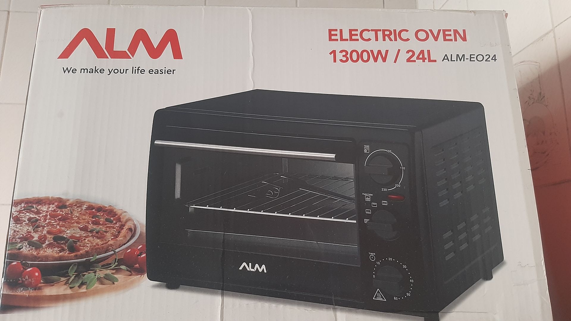 Electronic Oven  used 6 months only - Image 4