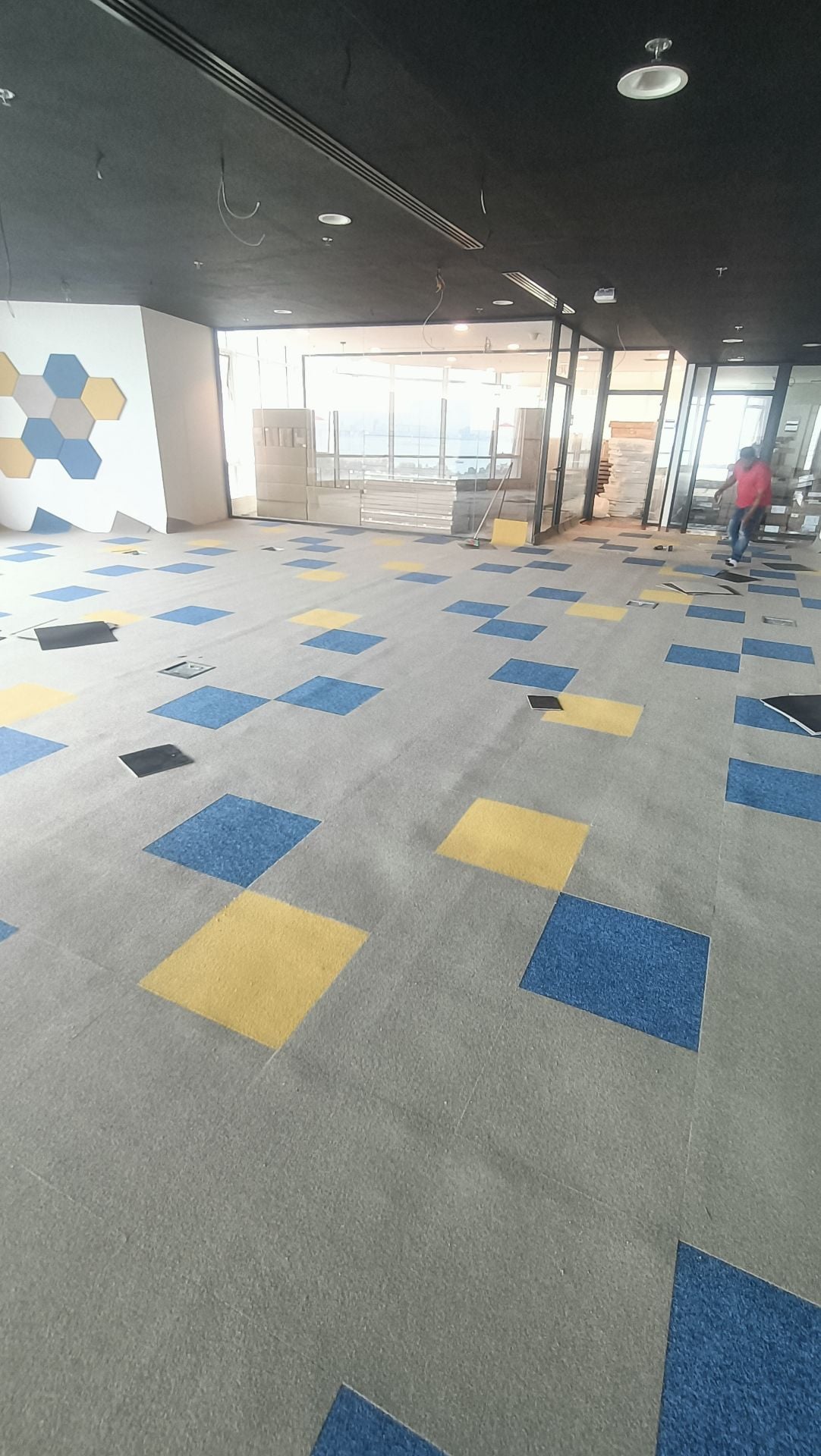 50cm/50cm tiles carpet  - Image 4