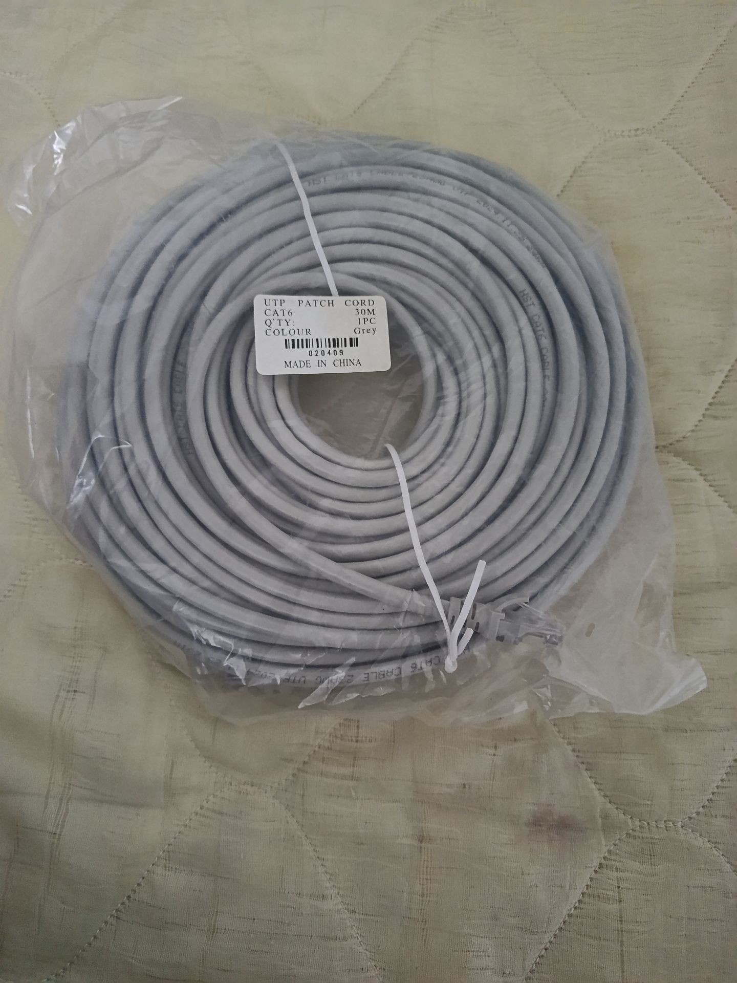 Ethernet cable with 2 connector attached both side  - Image 4