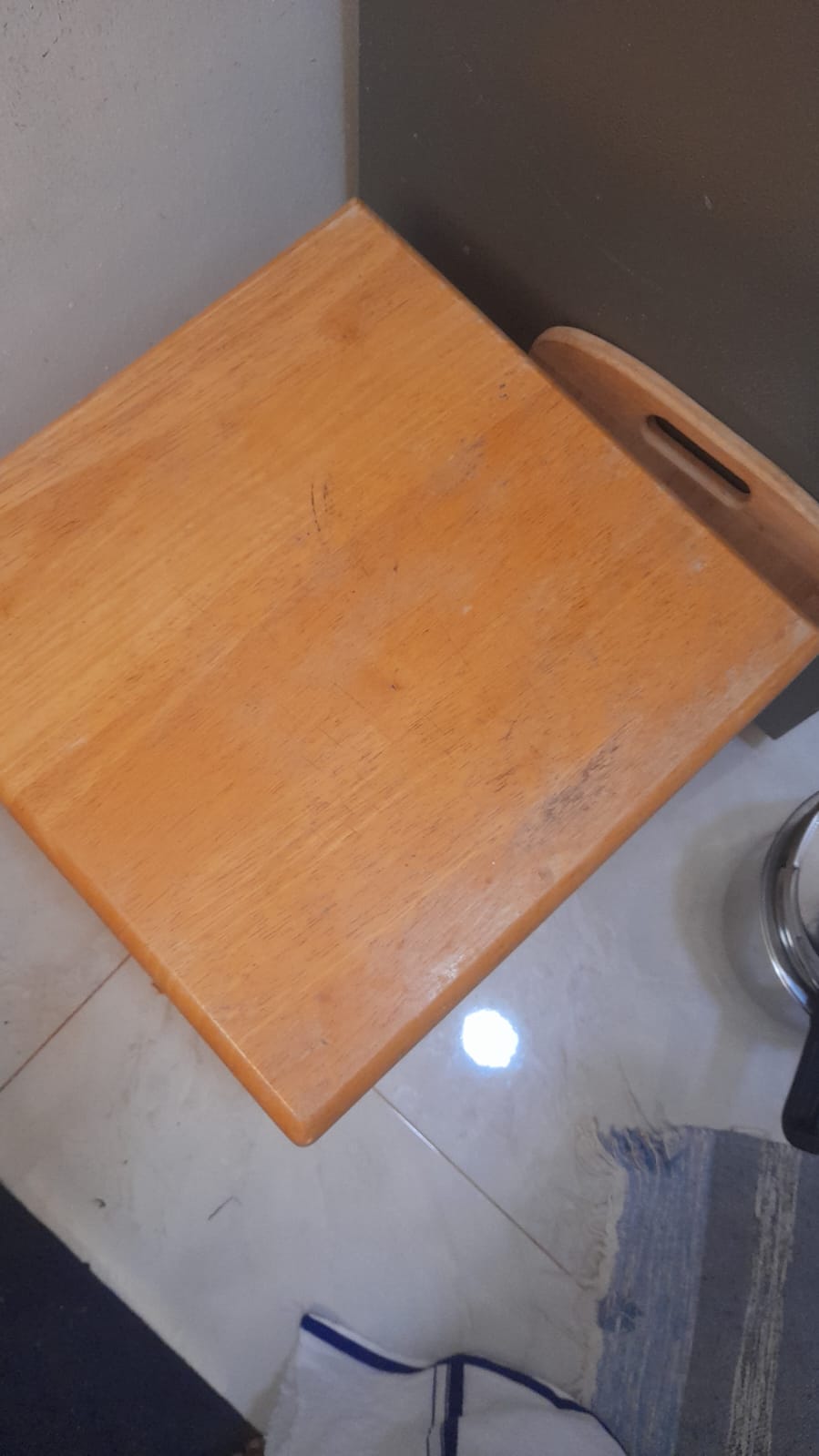 Wooden stool - Image 3