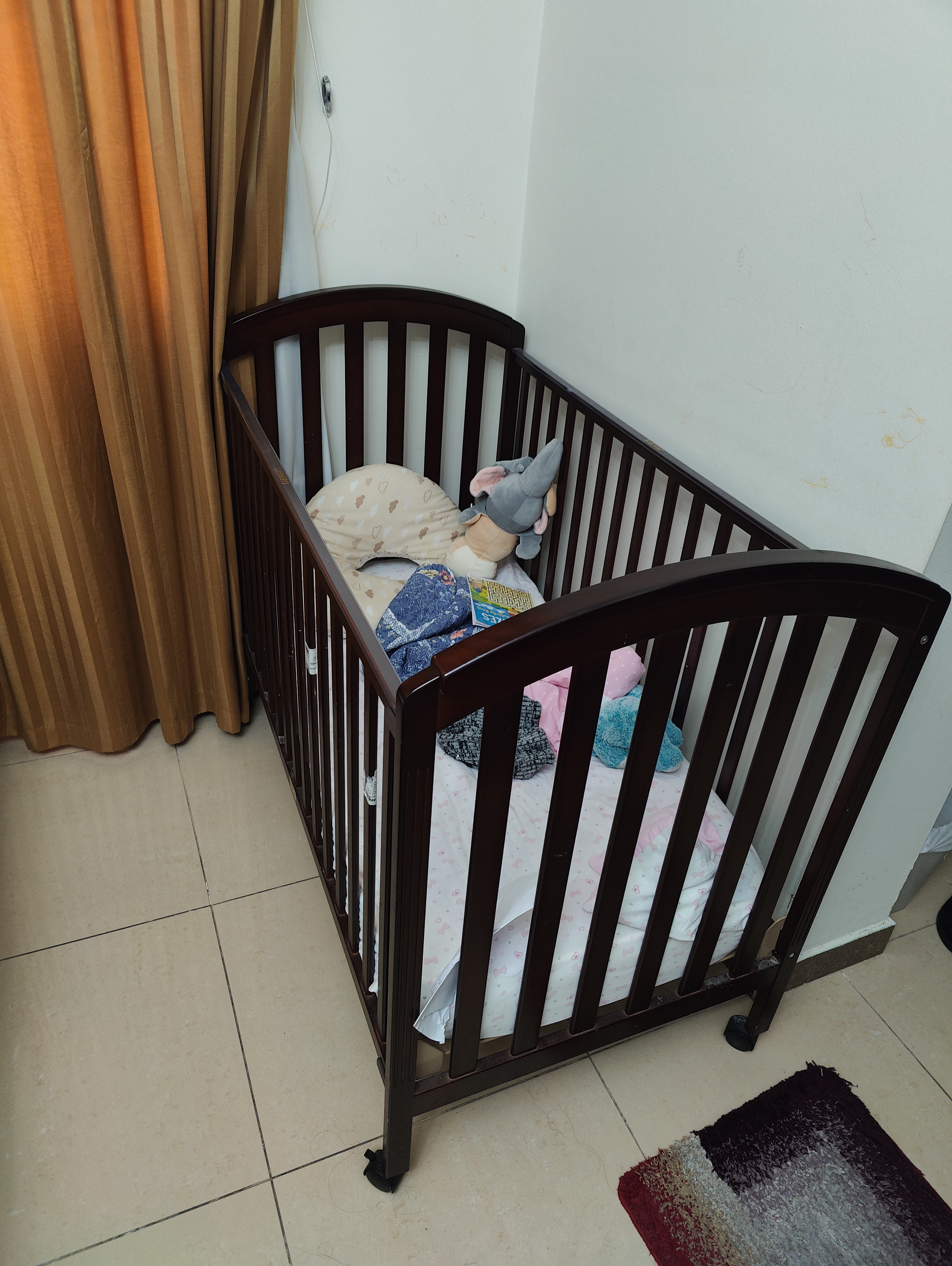 Juniors Cot  - Image 5