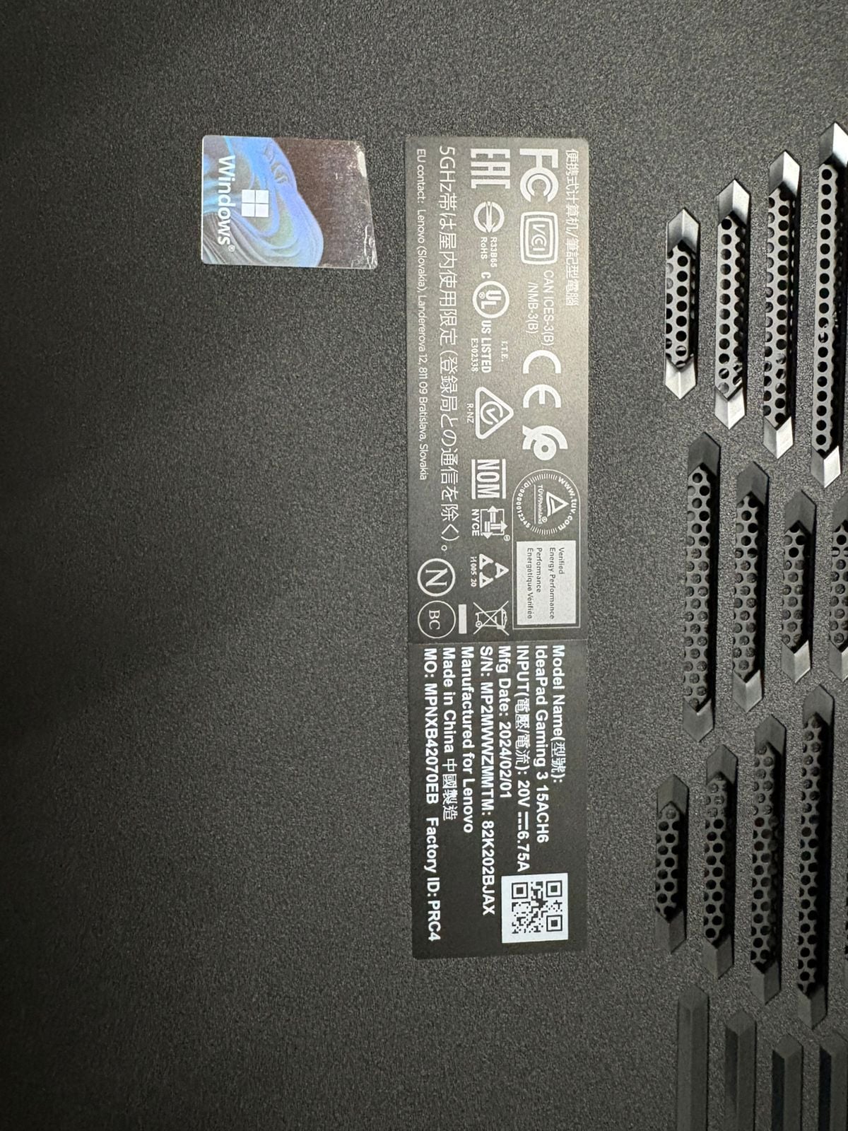 Lenovo IdeaPad Gaming 3 15ACH6 - Image 4