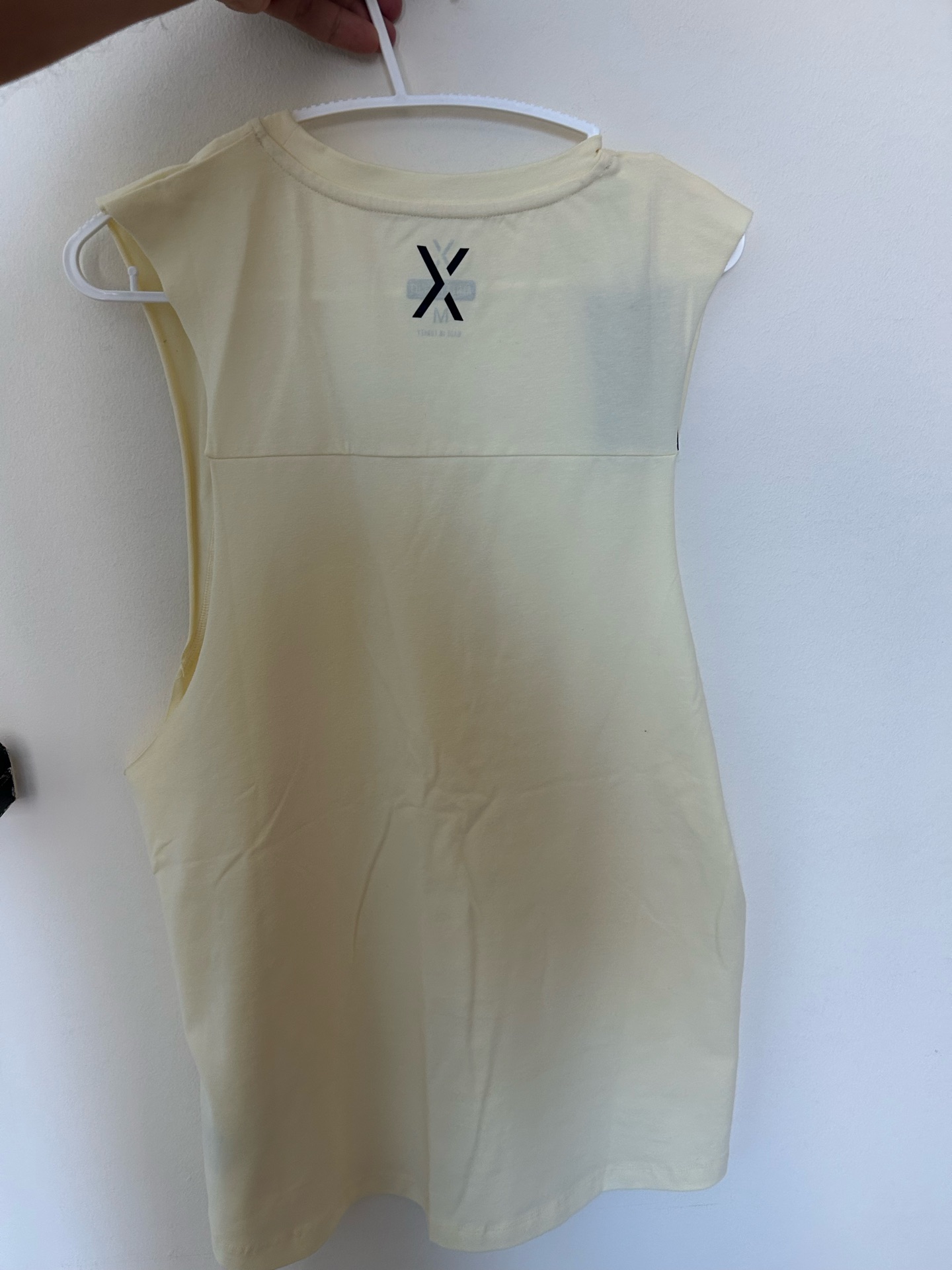 Gym Tank Top - Image 4