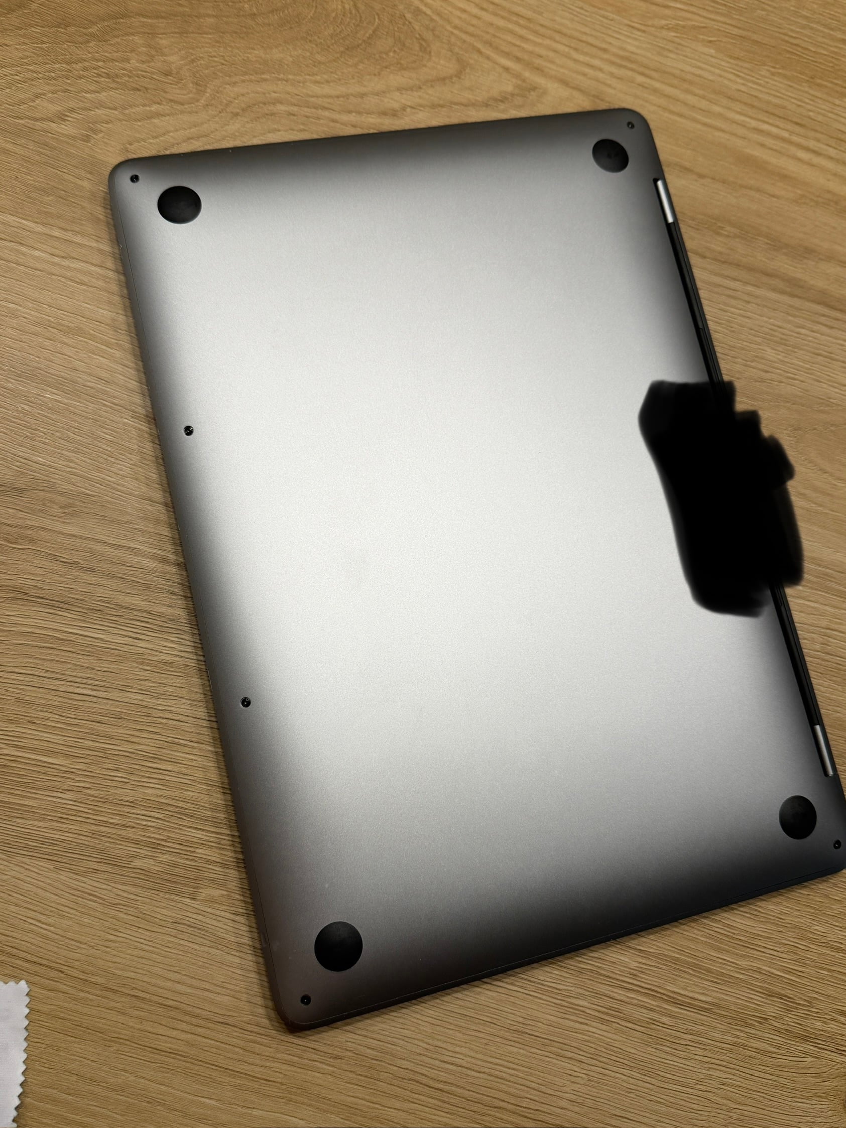Apple Macbook Pro M2 - 512GB - Image 5
