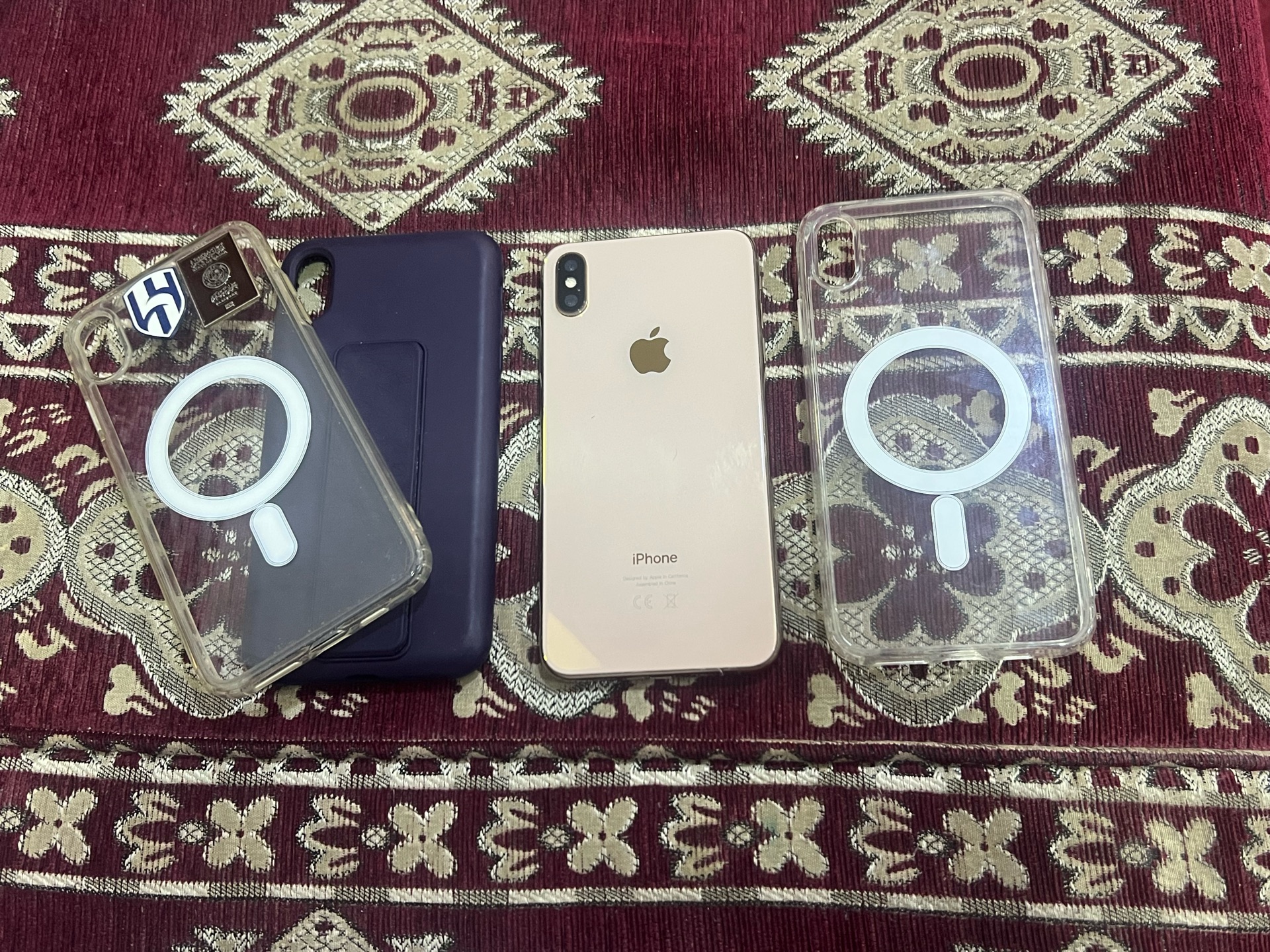 iPhone XS Max - Image 1
