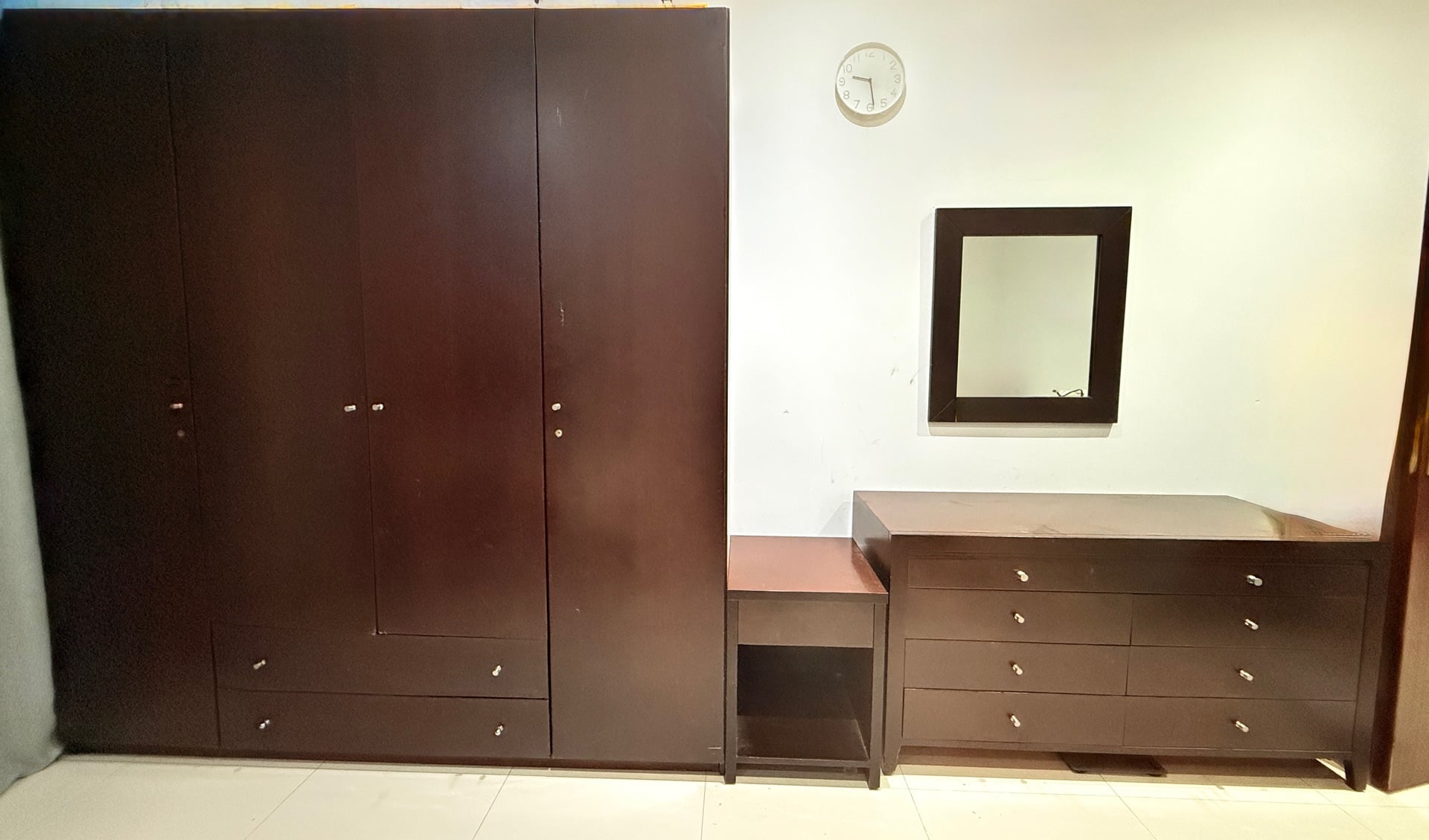 Dressing table, mirror, side table - Image 3