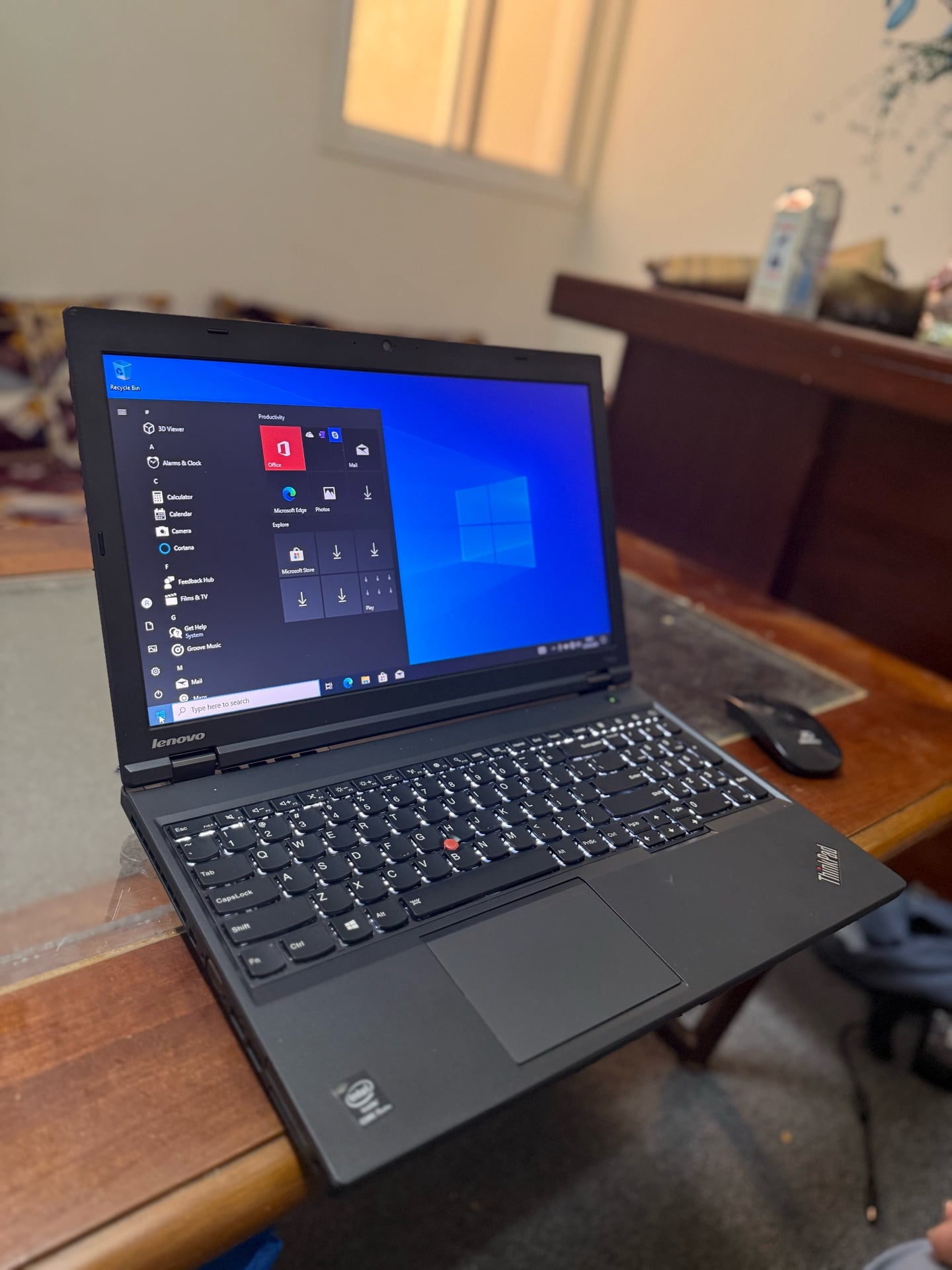 Lenovo ThinkPad 15.6” Laptop | Intel Core i5 | 8GB RAM | 256GB SSD | Windows 10 - Image 1