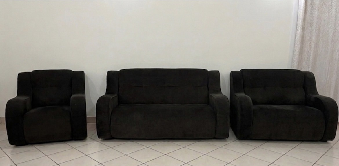 Sofa Set - Image 1