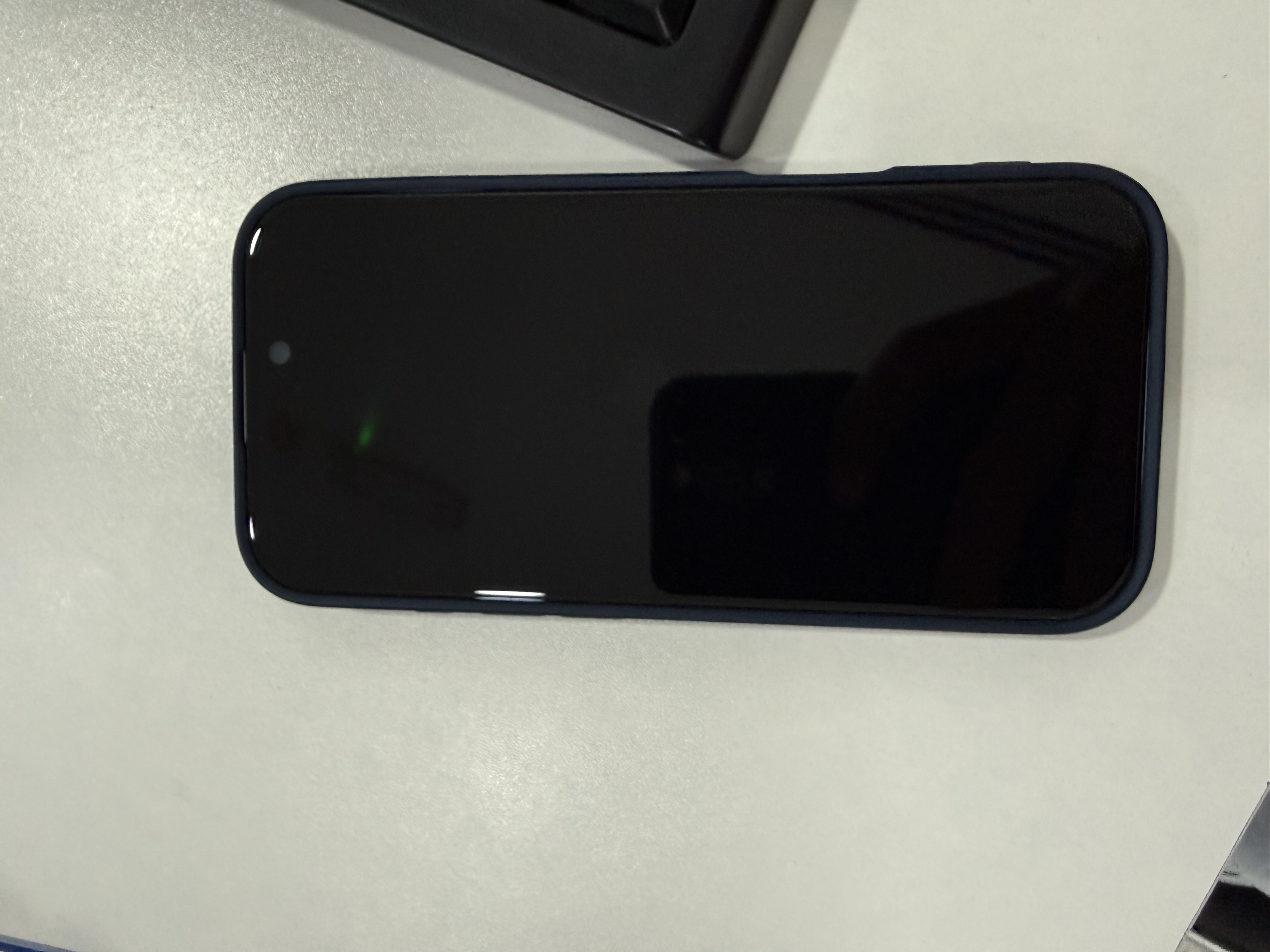 Iphone 17 256 gb for sale - Image 4