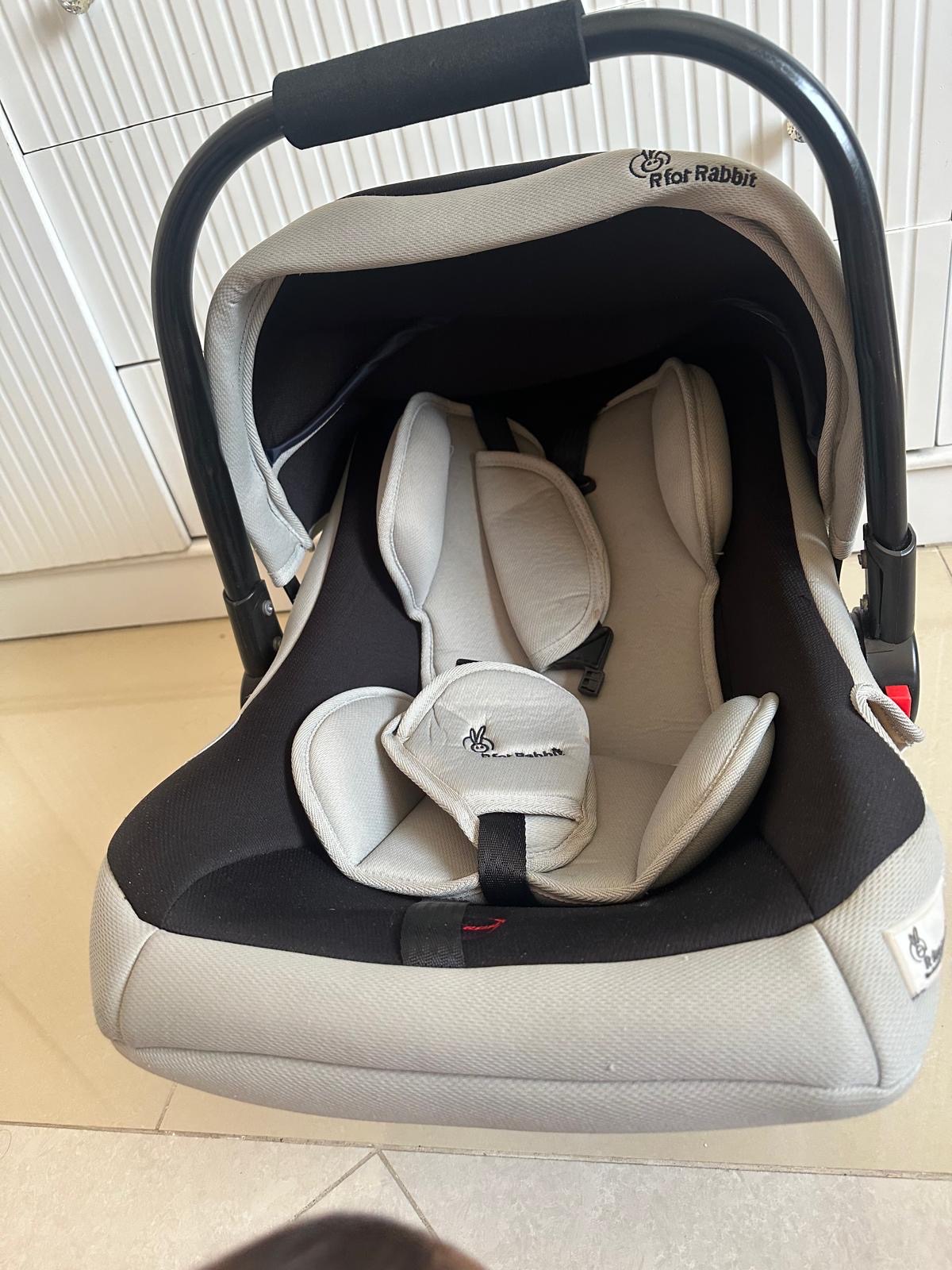 Baby carry cot  - Image 6