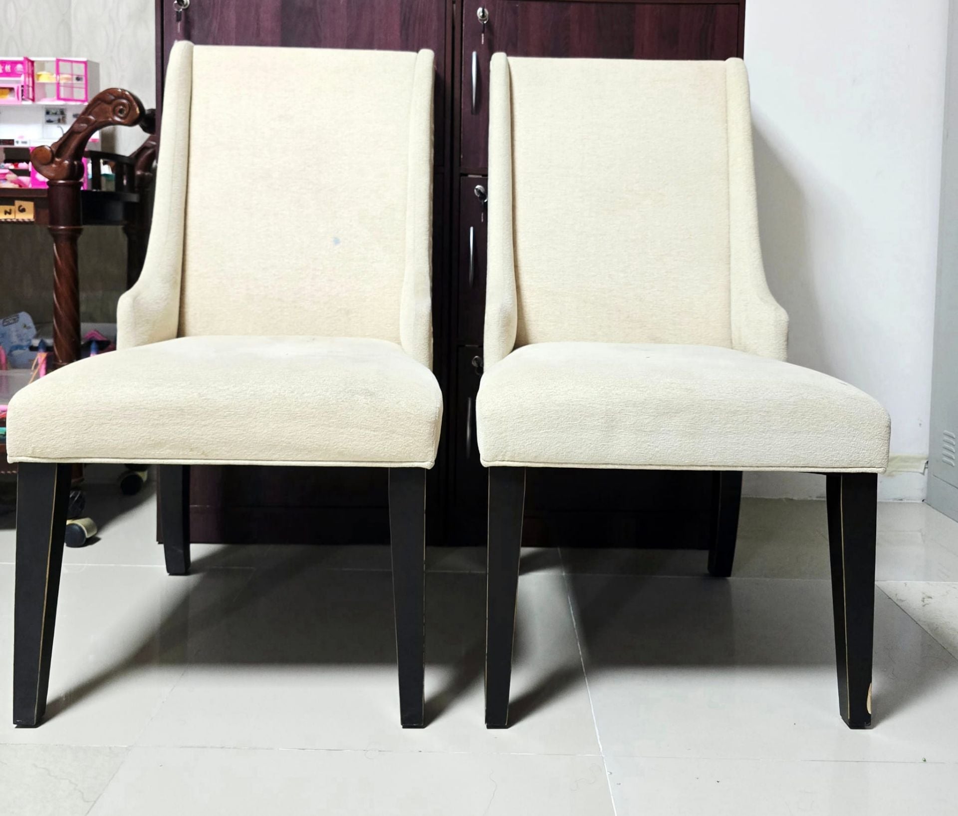 Chairs 4 nos  - Image 5