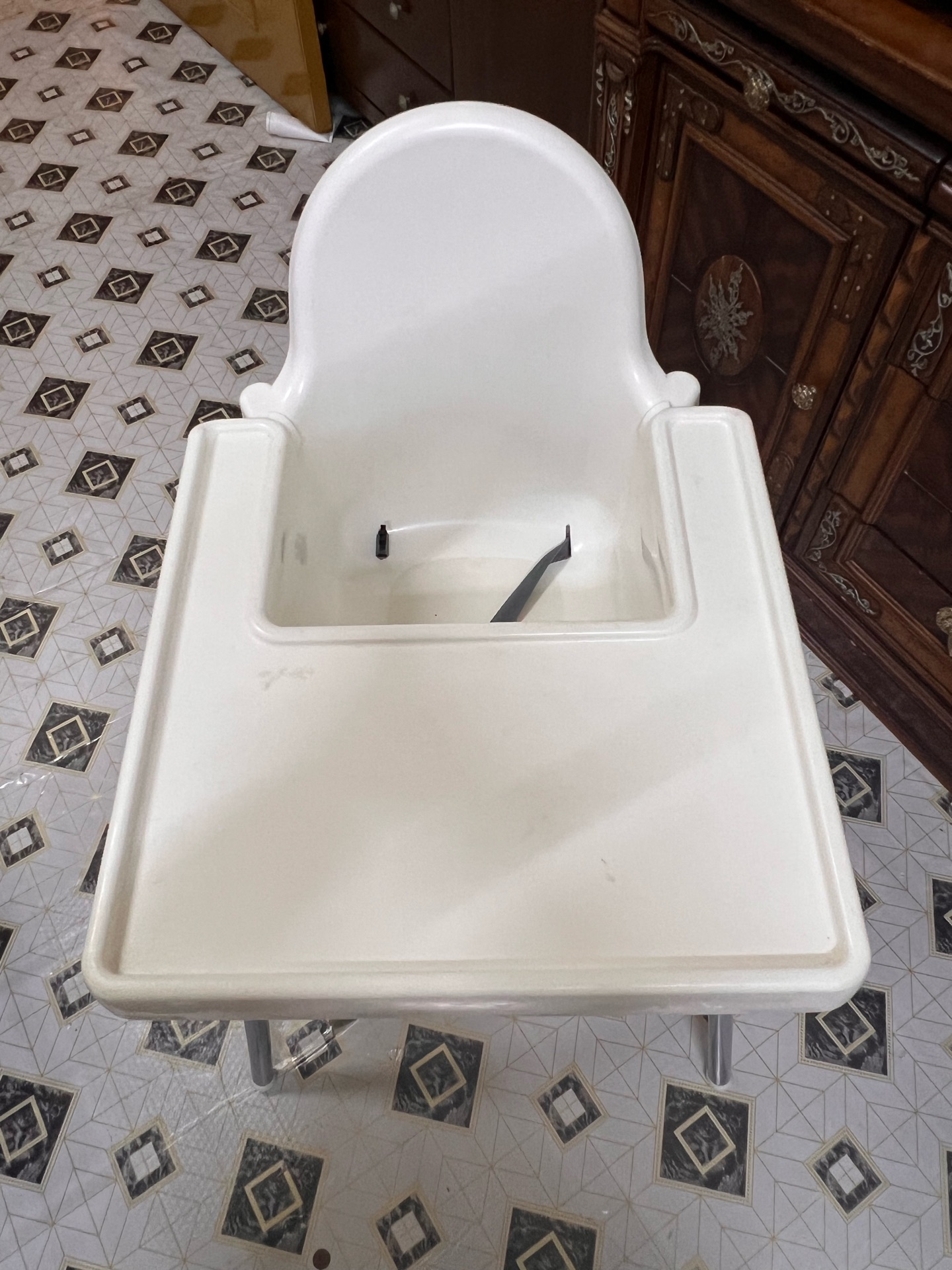 Baby food table and potty training chair  - Image 8