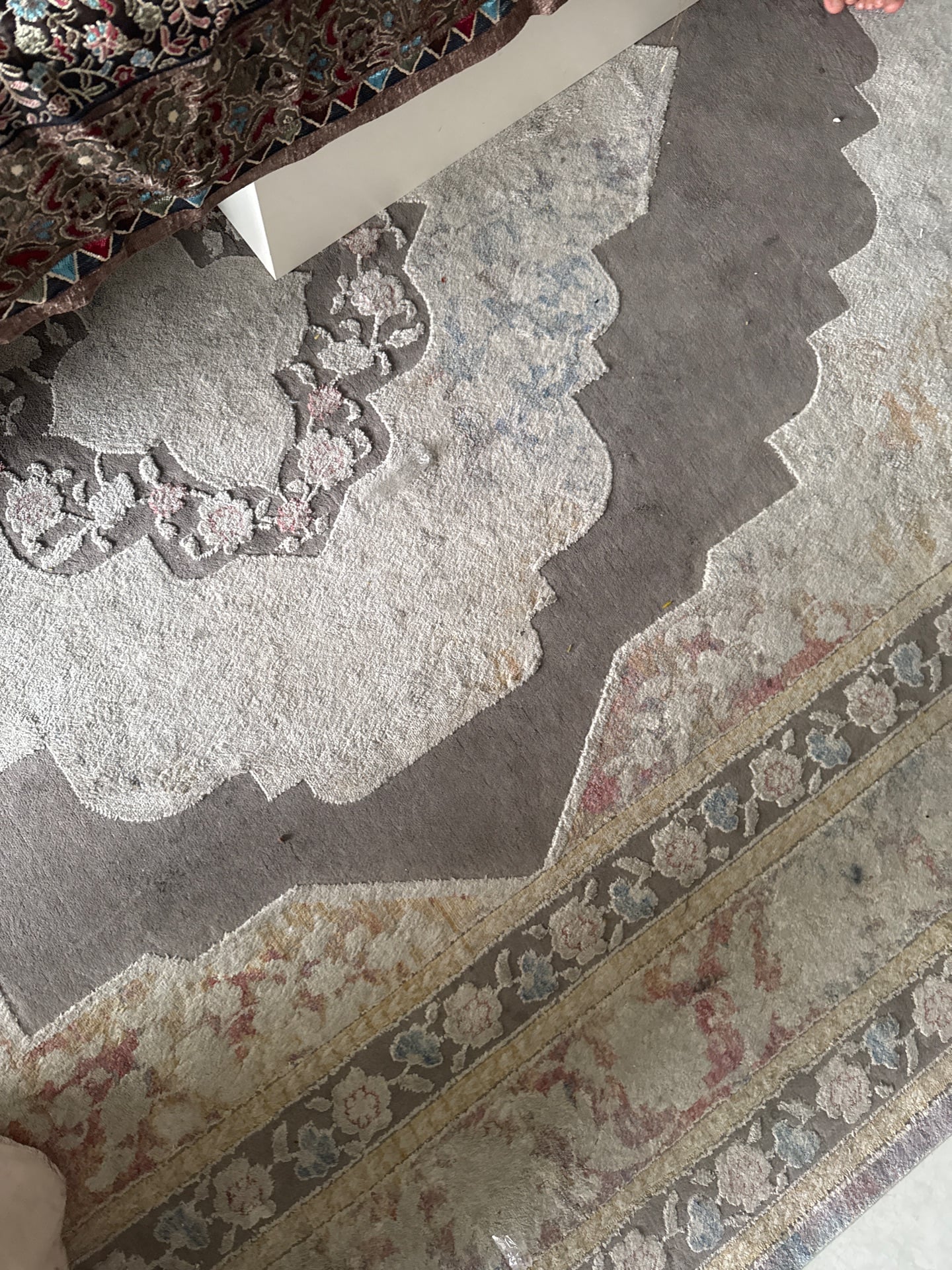 Carpet - Image 4
