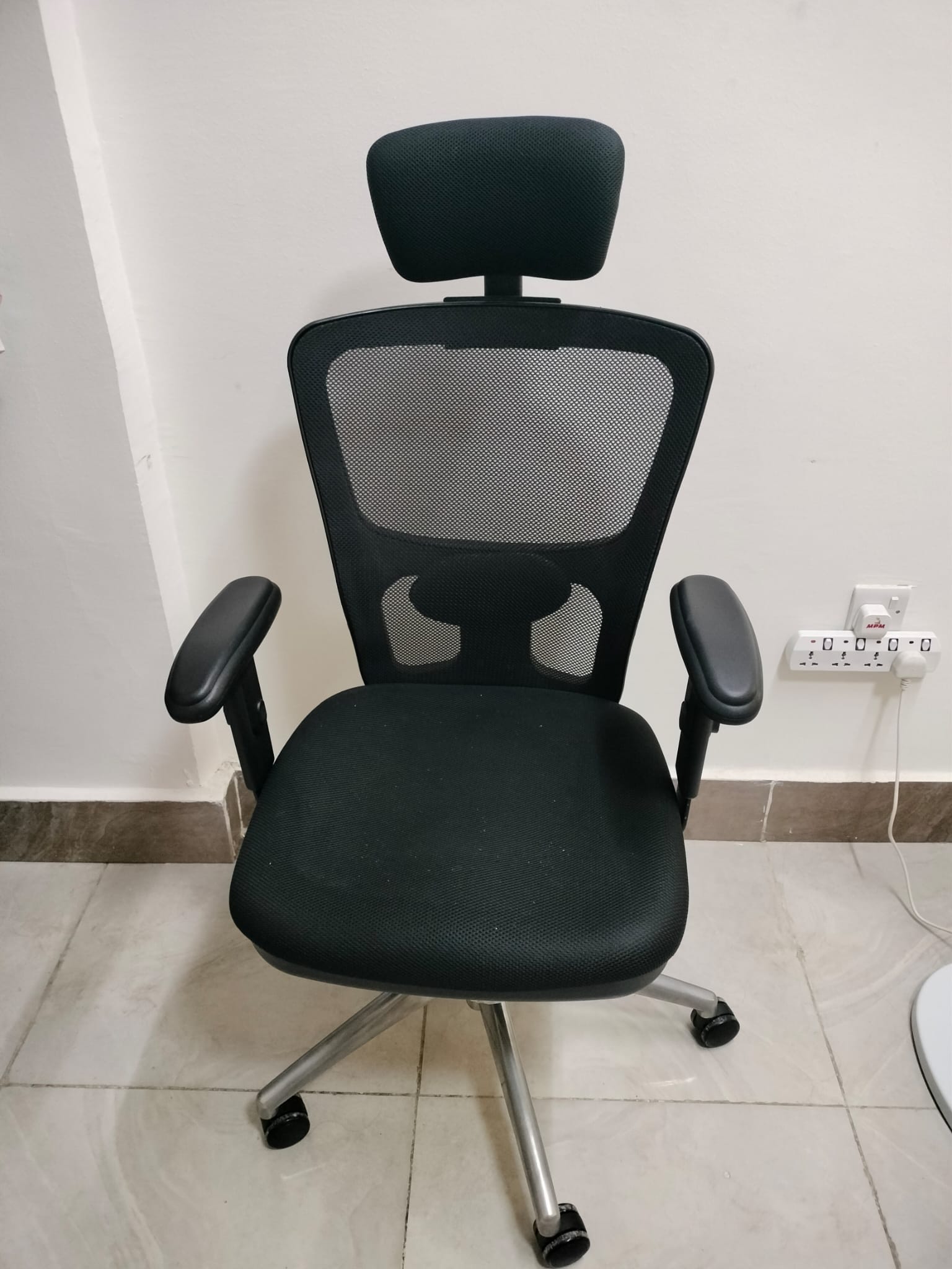 Office Chair - Image 1