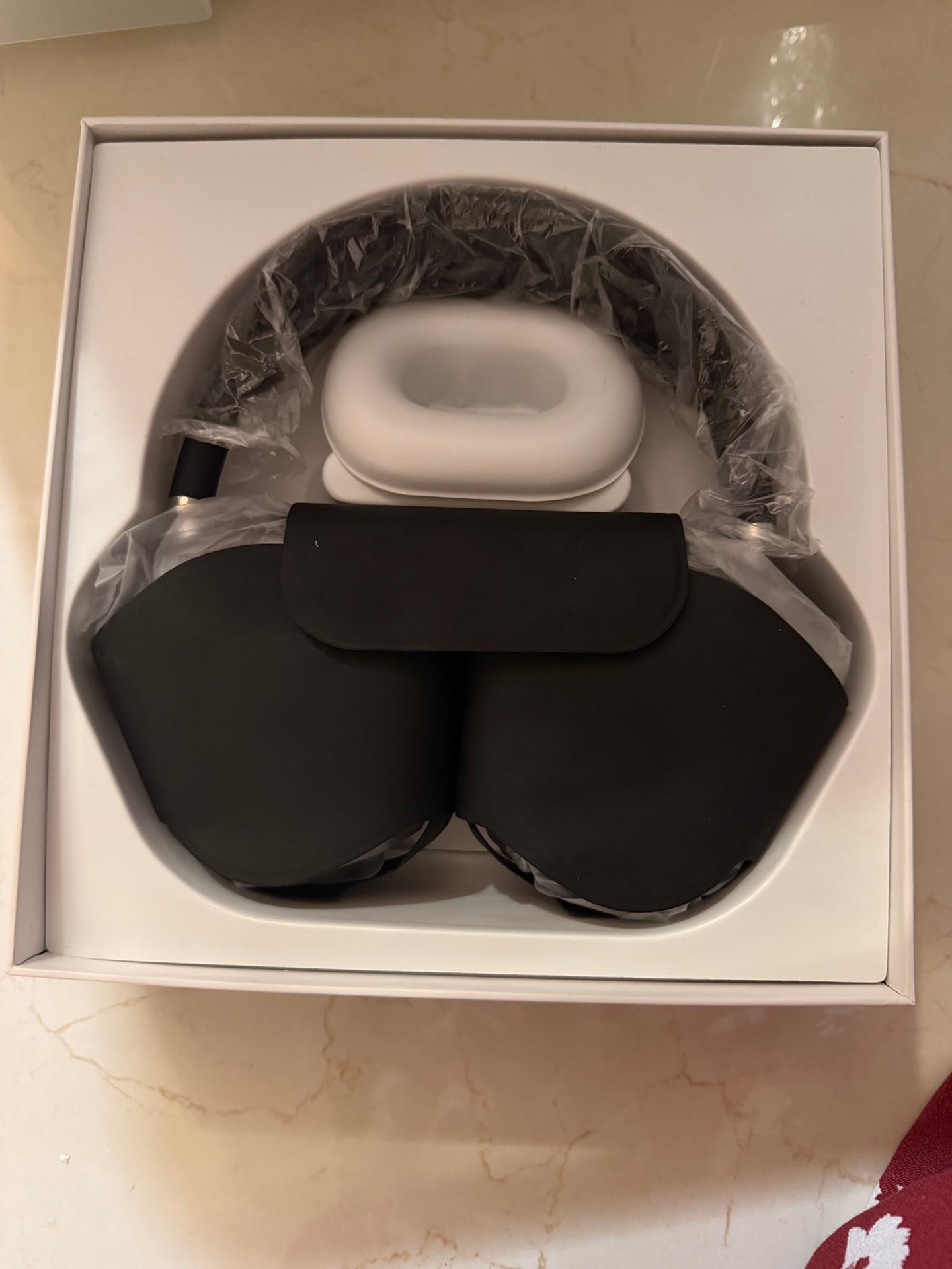 AirPod max - Image 5
