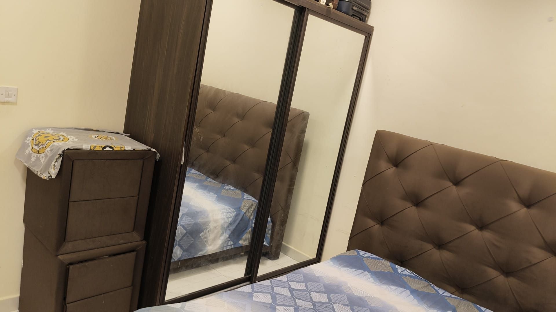Compete bedroom set - Image 3