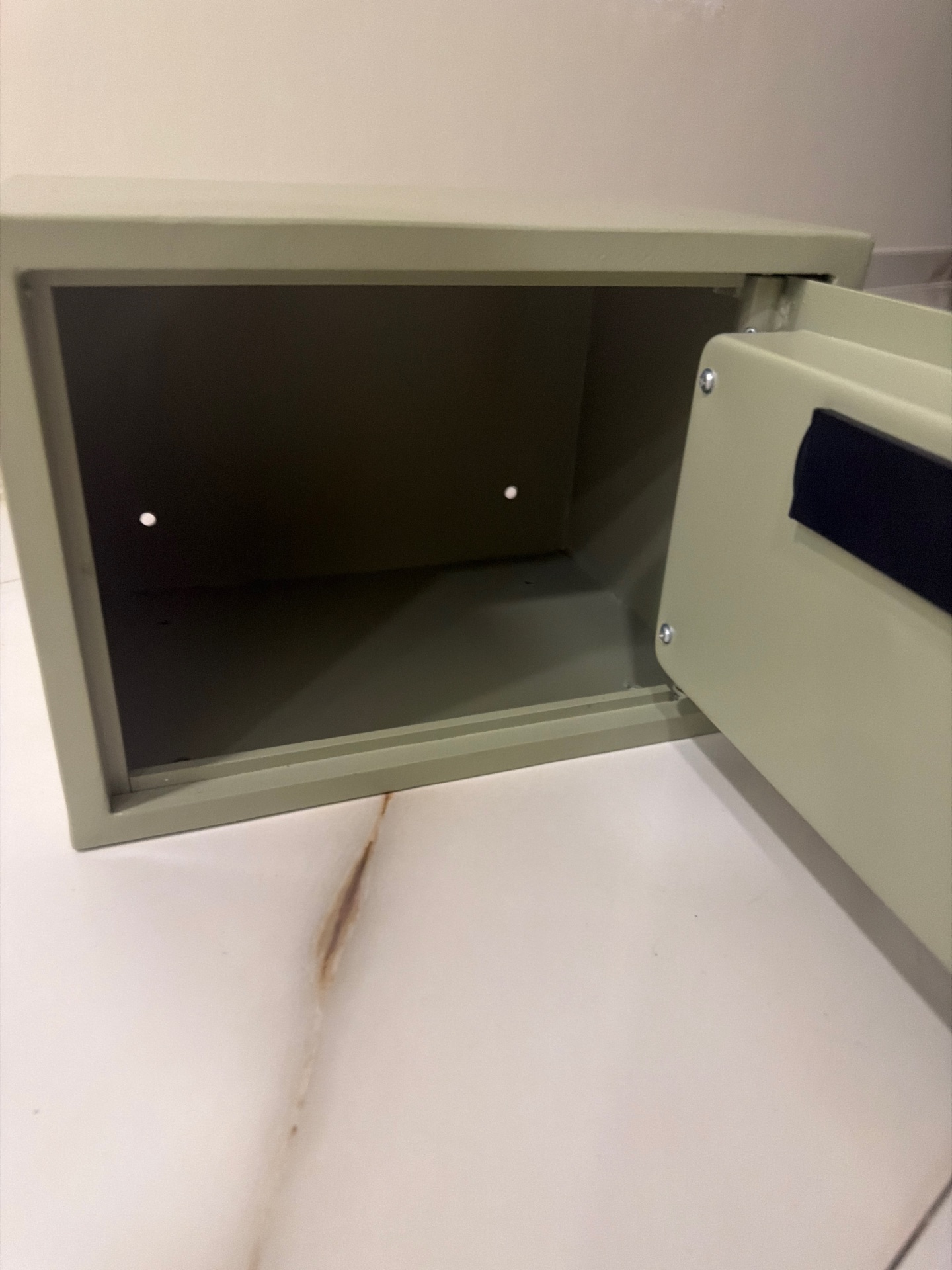 Locker  - Image 4