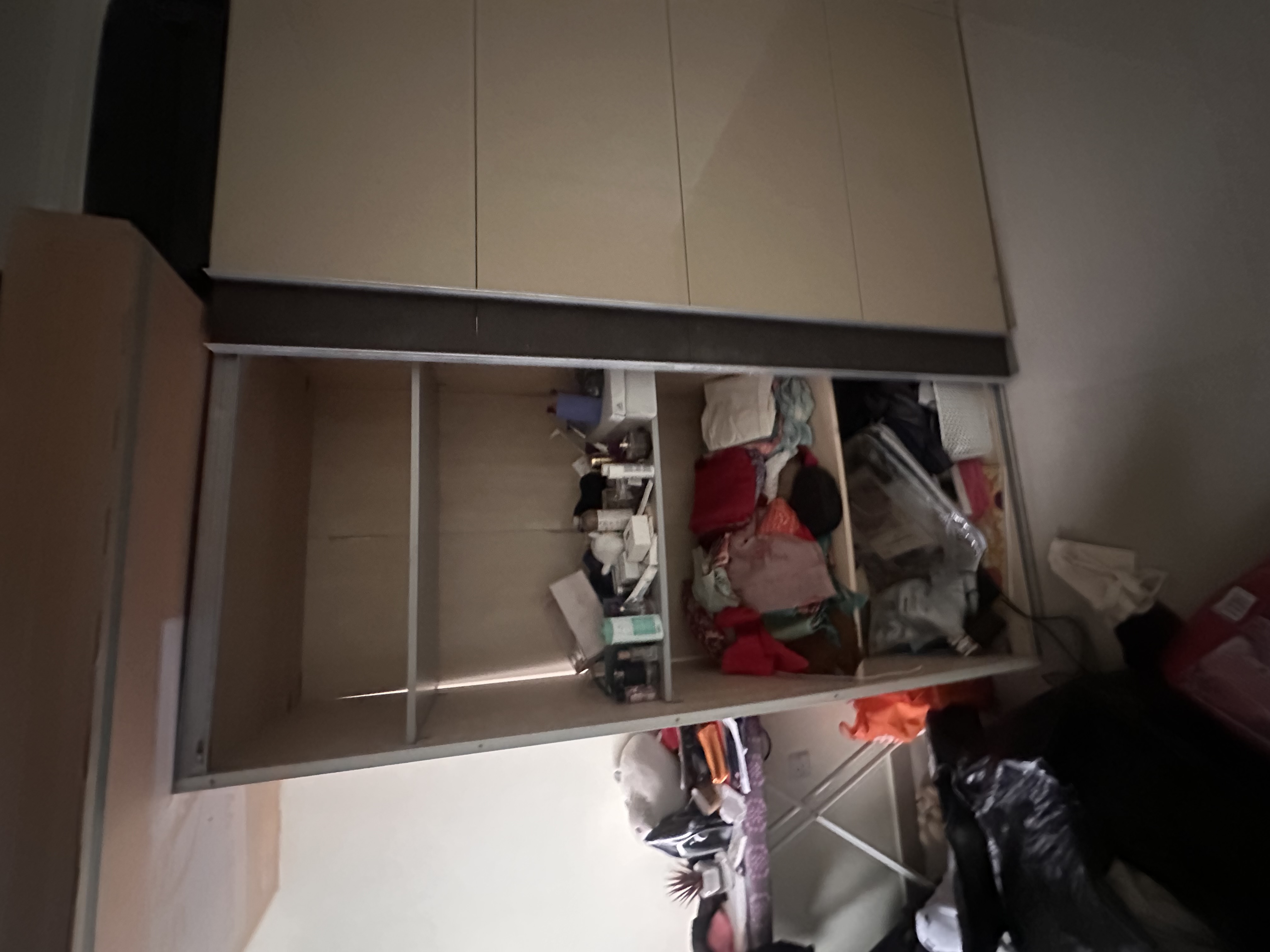 SLIDING DOOR - Image 4