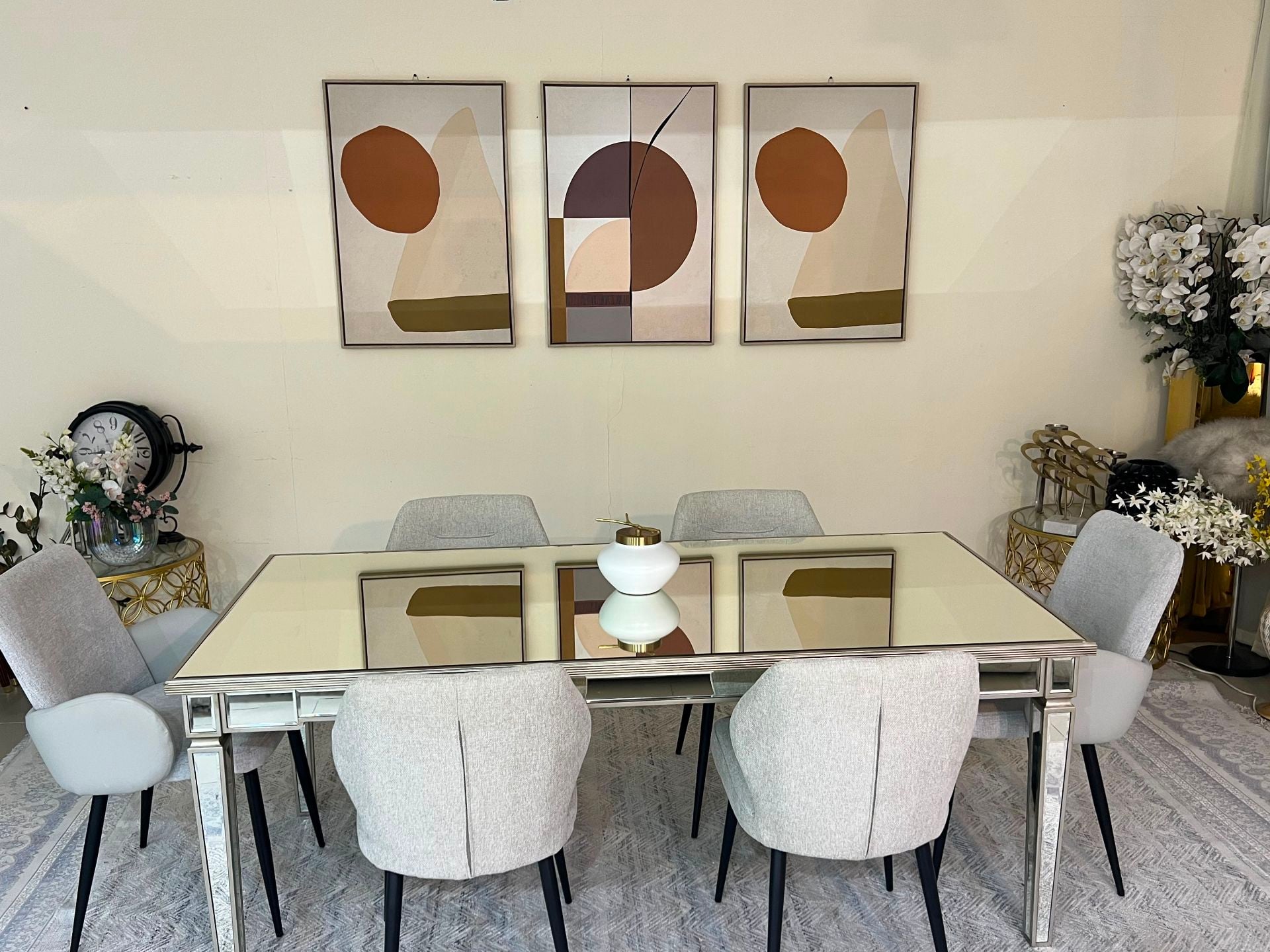 100% BREND NEW HOME CENTER DINING TABLE  URGNT SALE }CALL OR WHAT'S APP >7153245 - Image 10