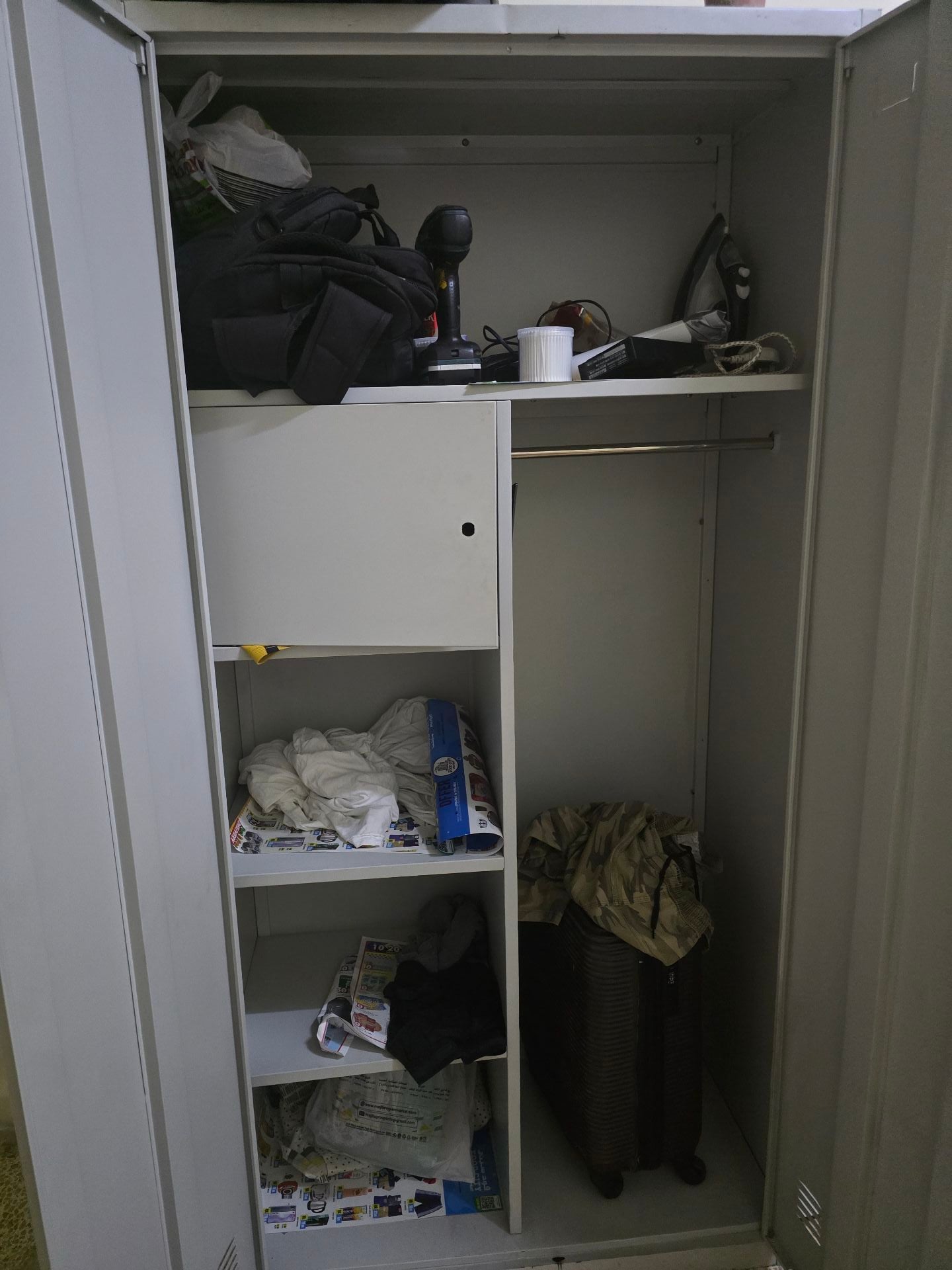 Iron wardrobe for sale - old airport - Image 1