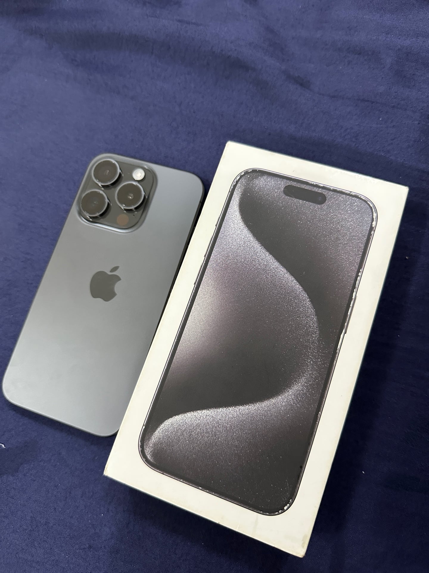 iPhone 15 Pro - Image 3