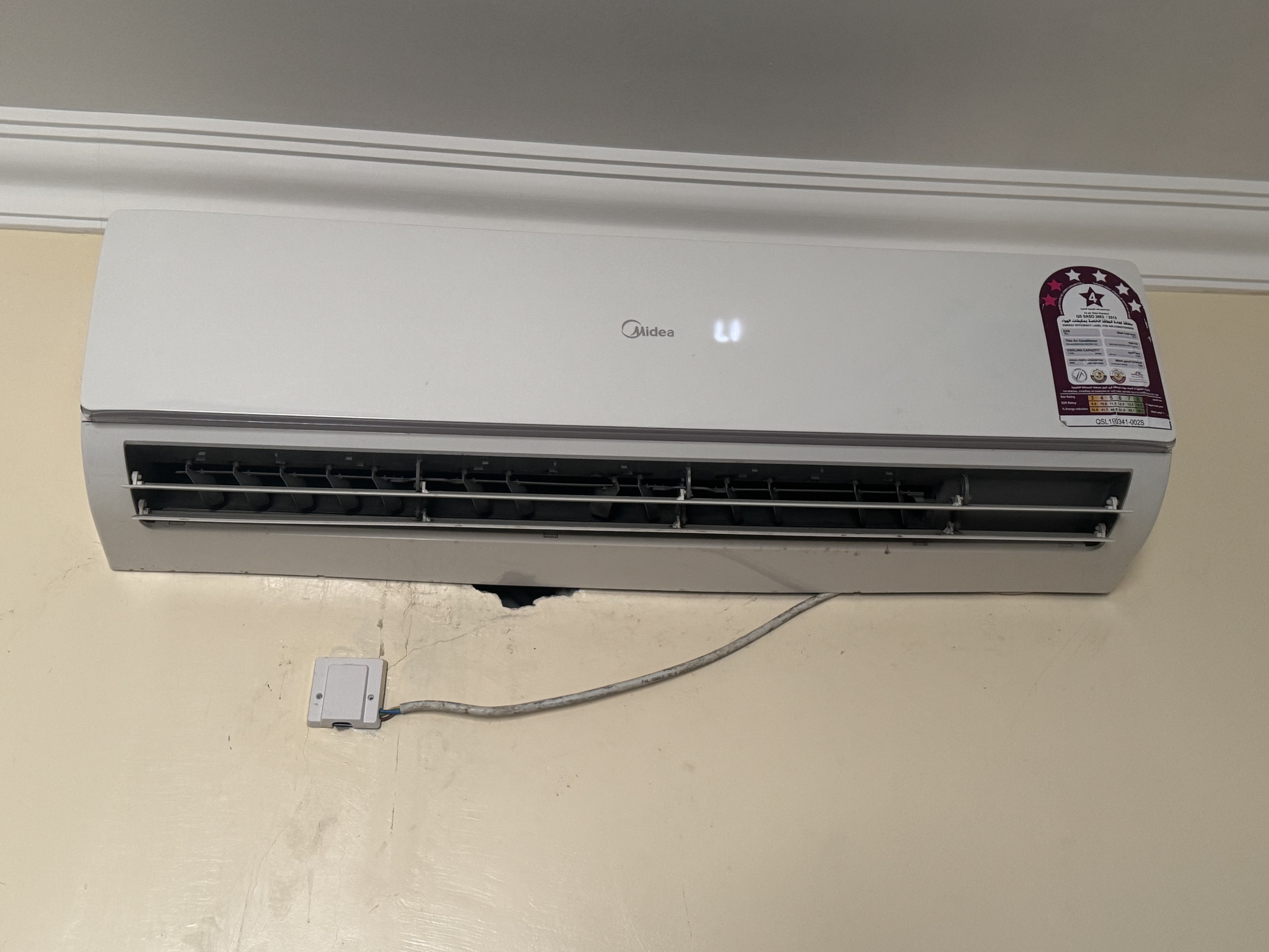 AC FOR SALE, PERFECT CONDITION - Image 1