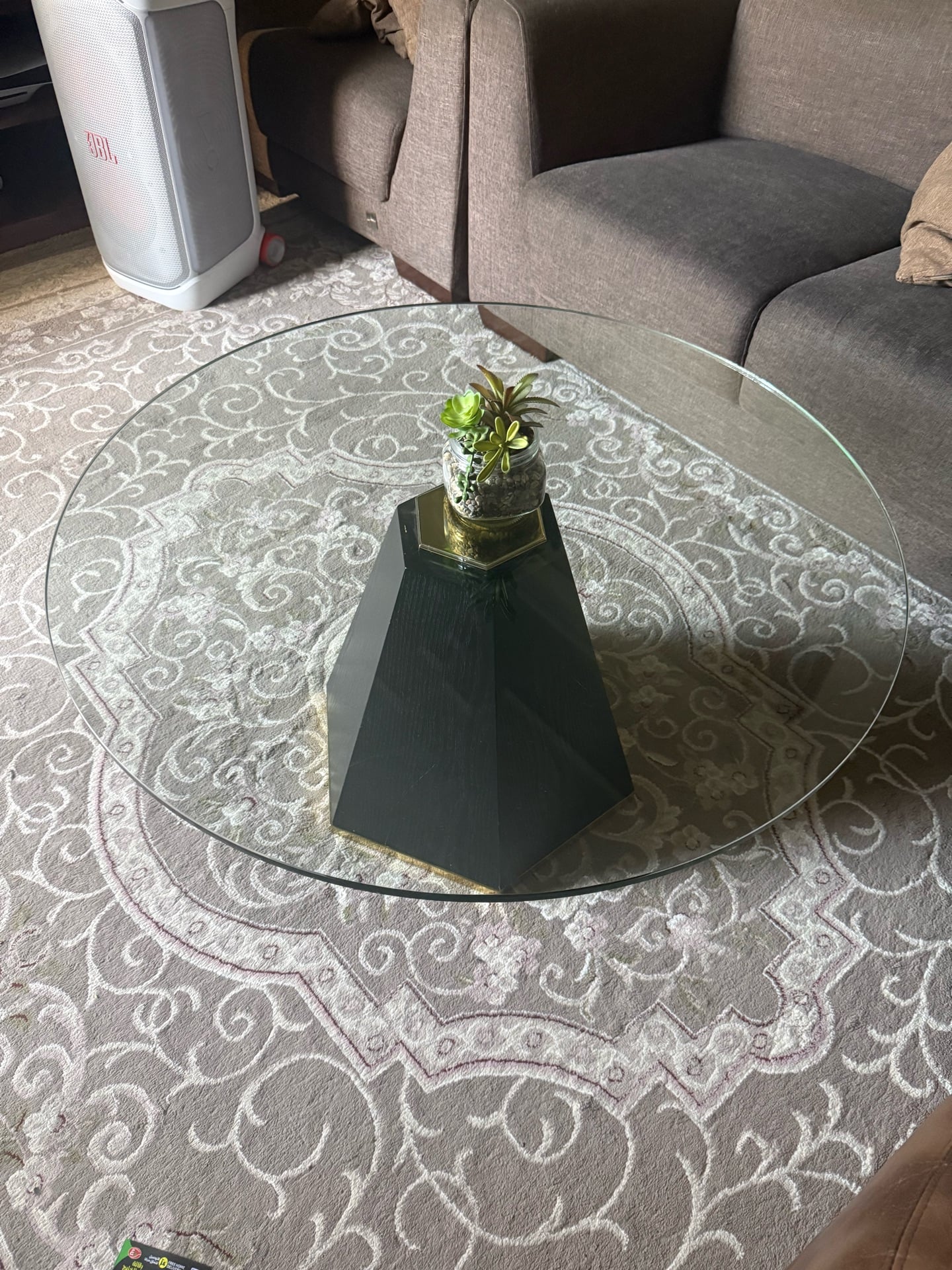 Glass round table - Image 4