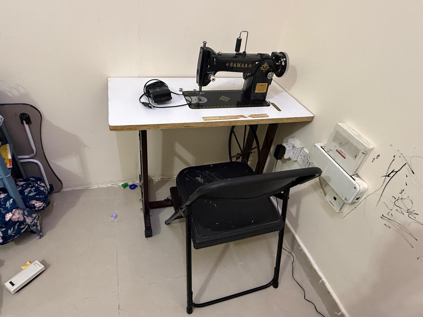 Sewing Machine with Chair for Sale - Image 2