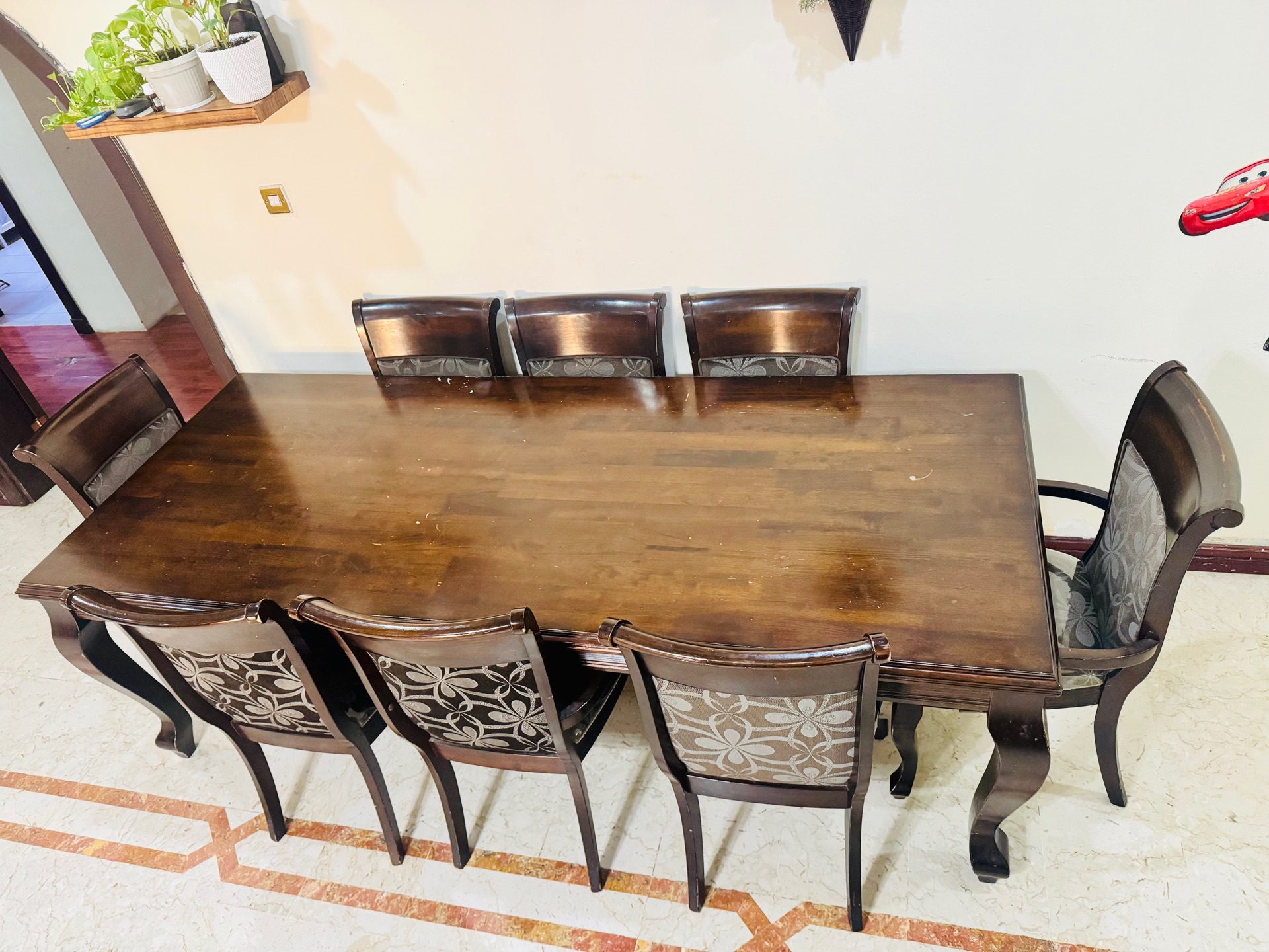 Dining table - Image 2