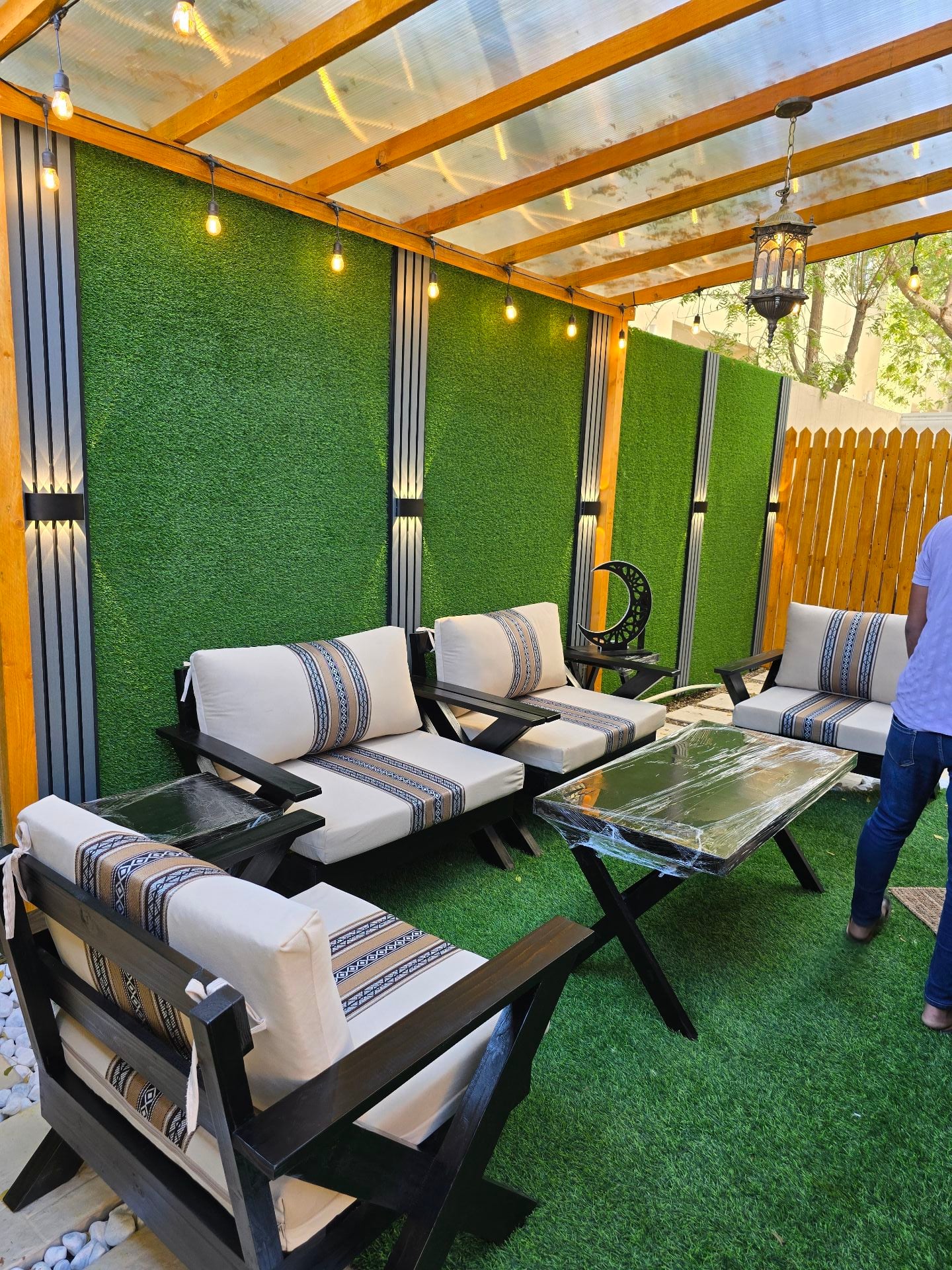SUNSHADE AND TENT - Image 2