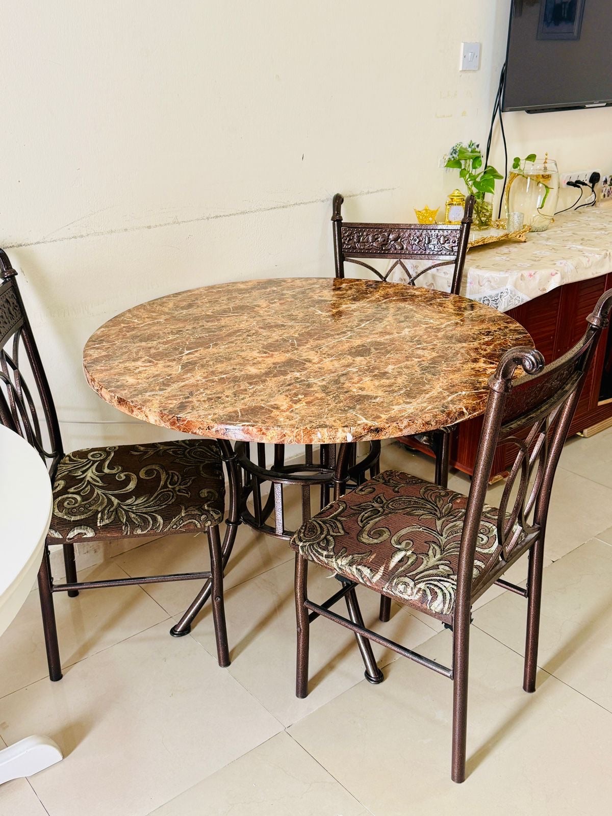 Dining Table with 3 chairs  - Image 6